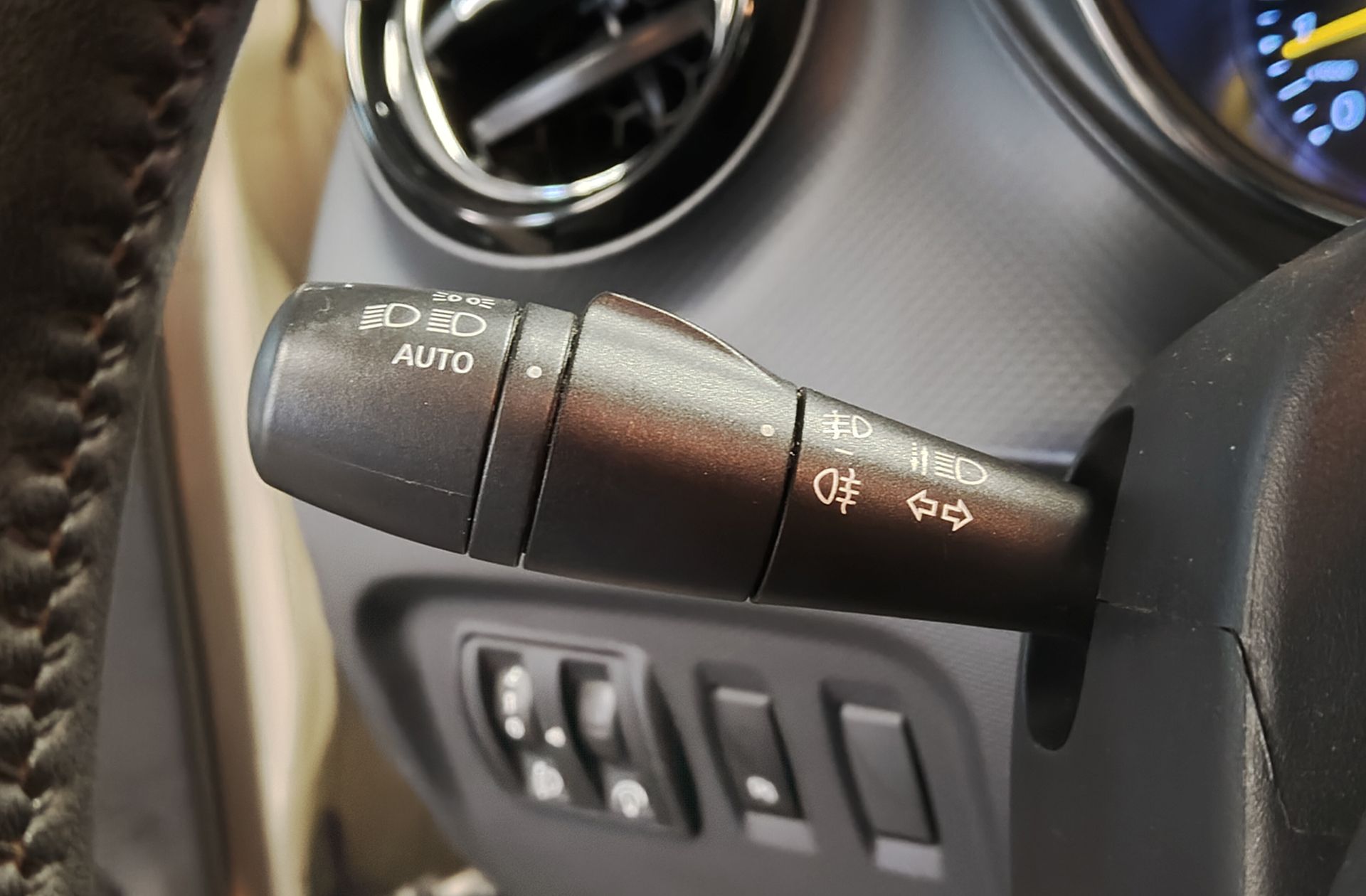 Renault Captur Zen Energy dCi - foto 30