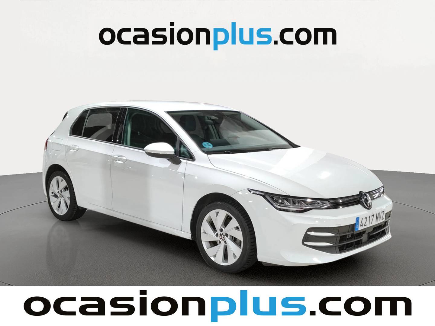 Foto delantera Volkswagen Golf Volkswagen Golf ``Más`` 1.5 TSI (116 CV) derecha