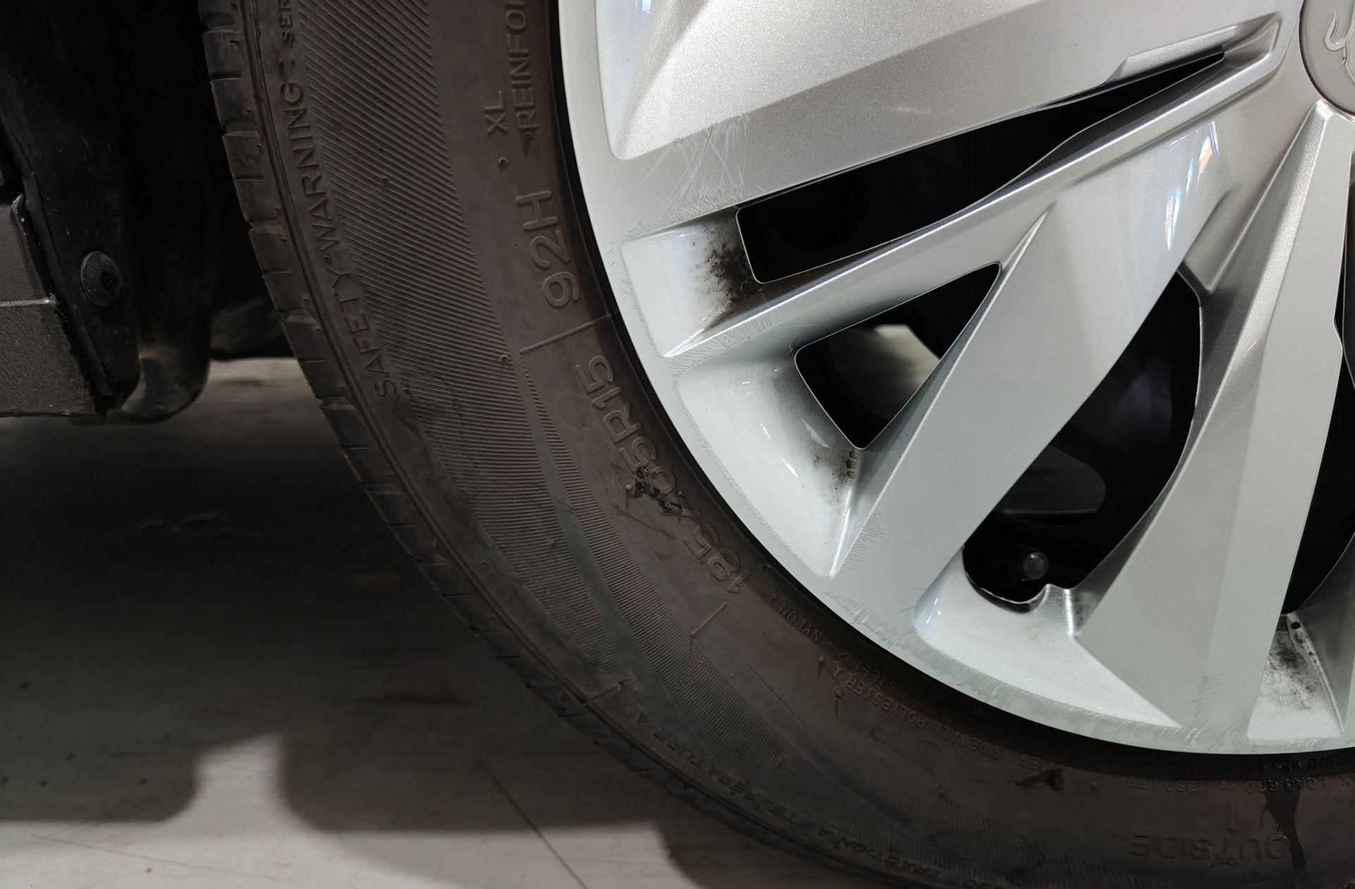 Peugeot 208 PureTech 75 Active - foto 38