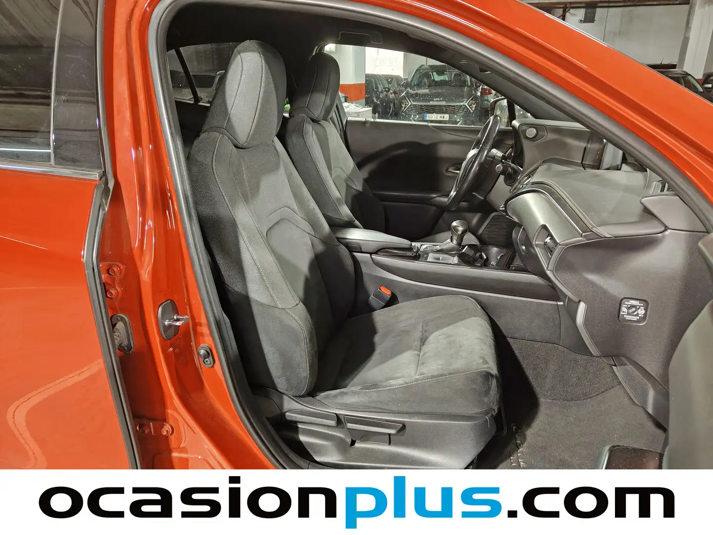 Foto Lexus UX Lexus UX 250h Premium (184 CV)