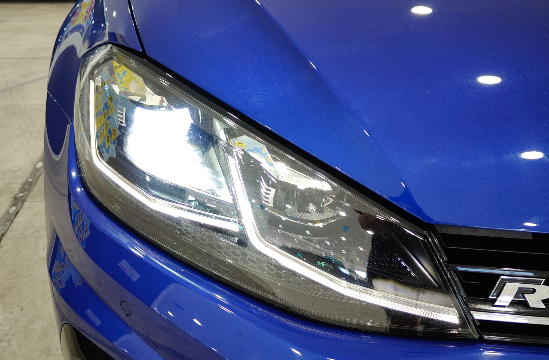 Volkswagen Golf R 2.0 TSI 4Motion DSG - foto 14