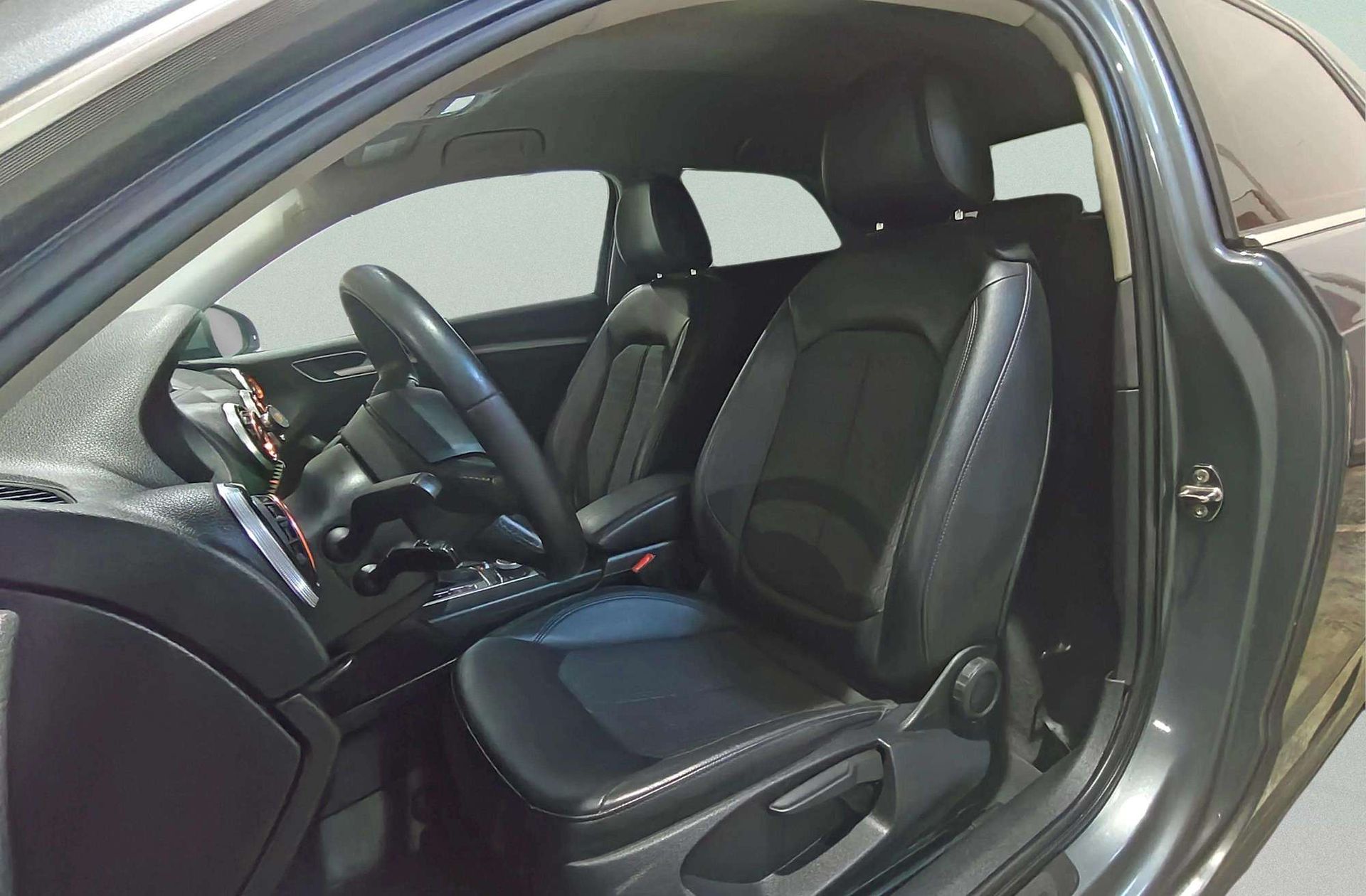 Audi A3 Ambiente Edición especial 2.0 TDI S tronic - foto 9