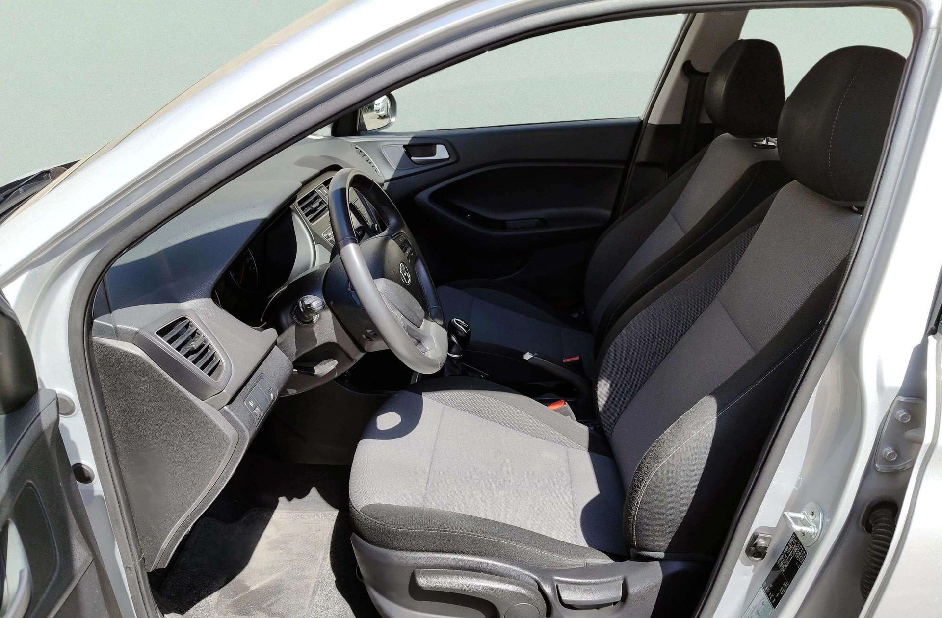 Hyundai i20 1.0 T-GDi Essence LE - foto 9