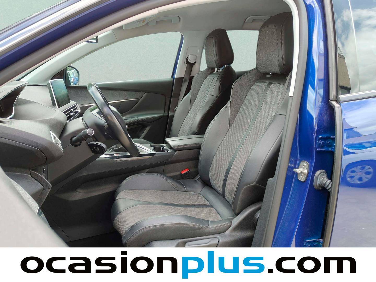 Foto asientos delanteros Peugeot 3008 Peugeot 3008 BlueHDI 130 S&S Allure (130 CV)