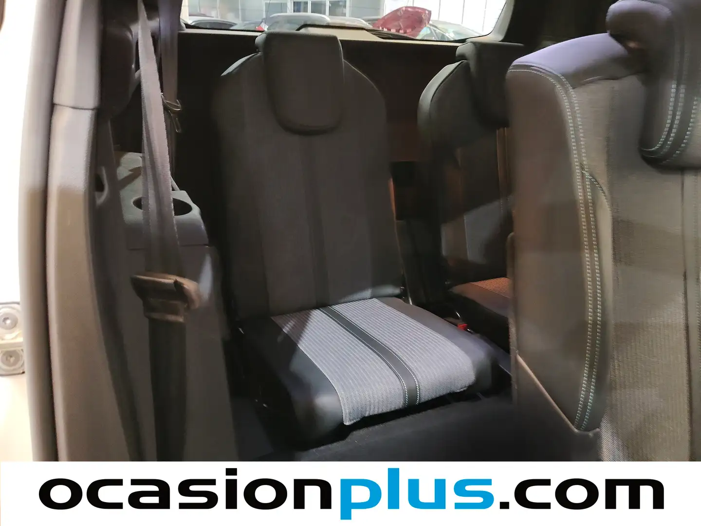 Foto Peugeot 5008 Peugeot 5008 BlueHDI 130 S&S Allure Pack EAT8 (130 CV) 7 Plazas