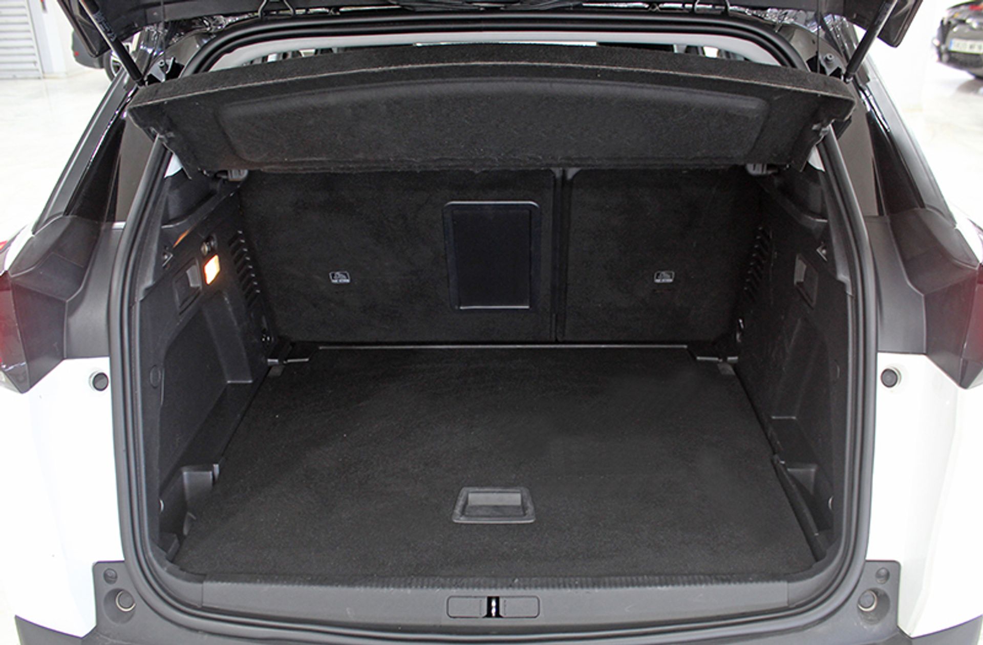 Peugeot 3008 BlueHDi 130 Allure - foto 17