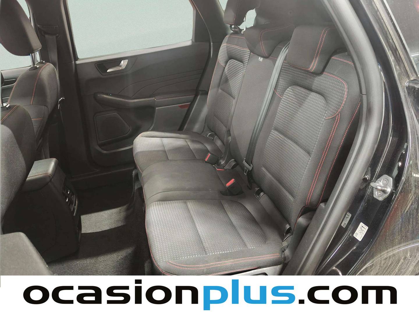 Foto asientos traseros Ford Kuga Ford Kuga 1.5 EcoBlue ST-Line (120 CV)