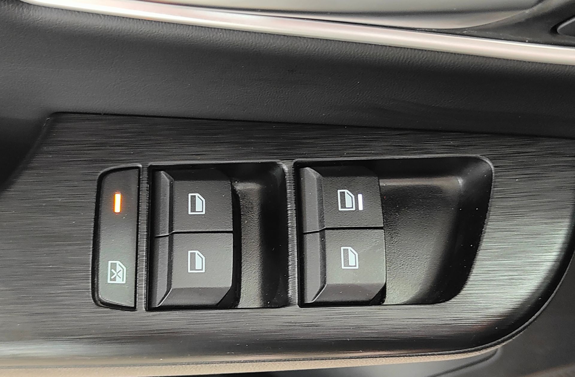 MG ZS 1.5 Hybrid+ Luxury - foto 40