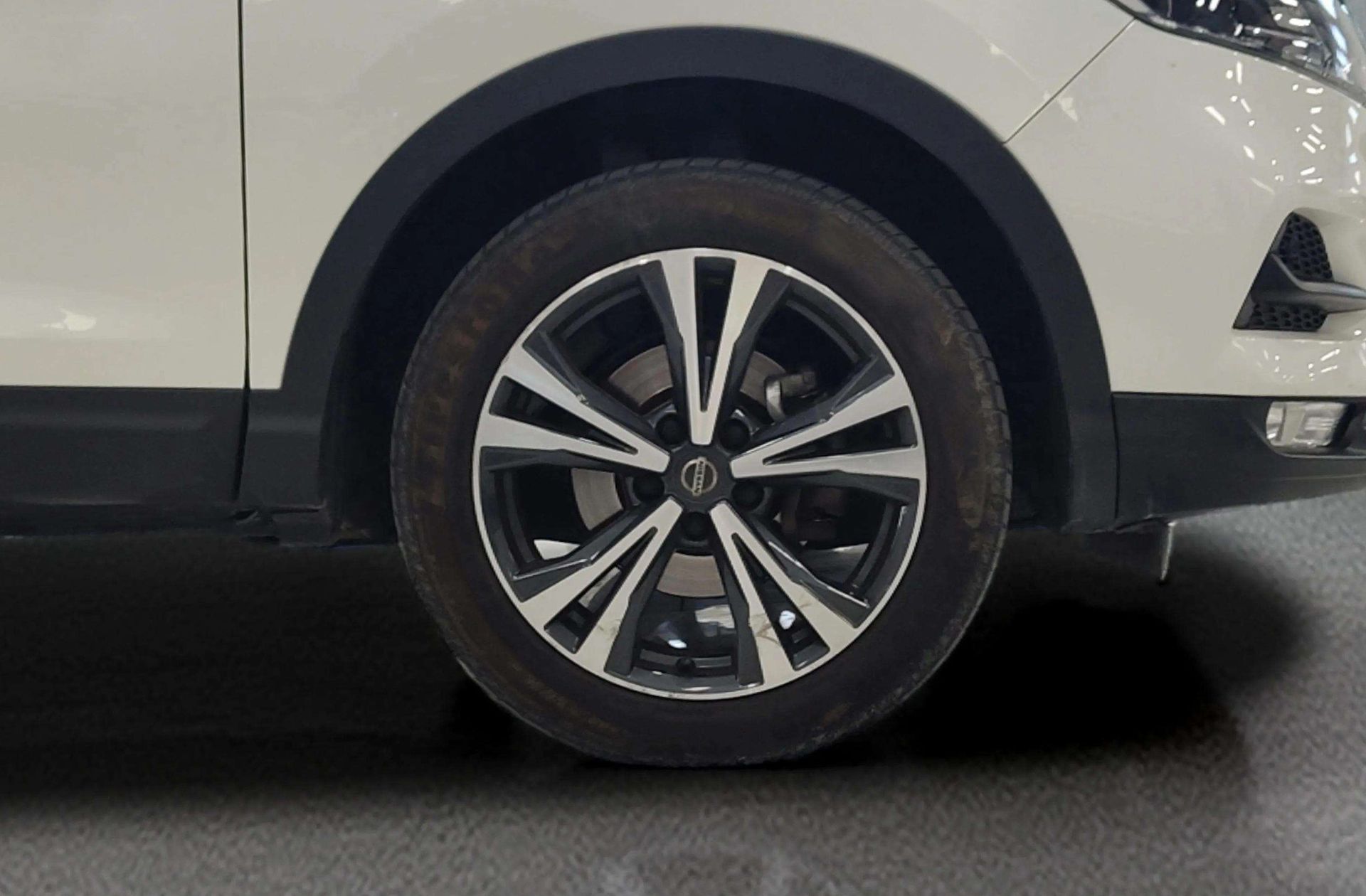 Nissan Qashqai dCi 115 Acenta - foto 33