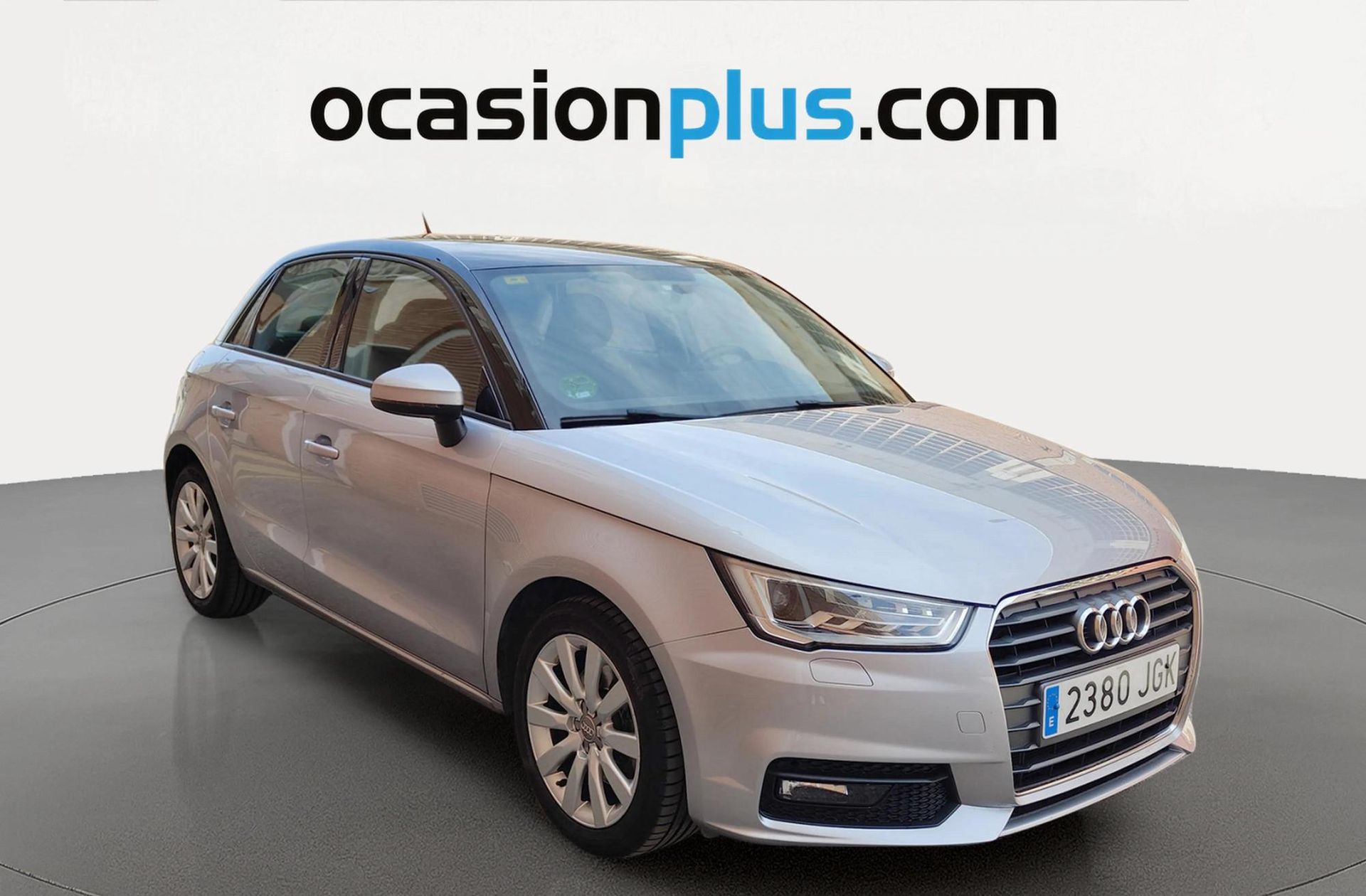 Audi A1 Sportback Attraction 1.6 TDI - foto 2