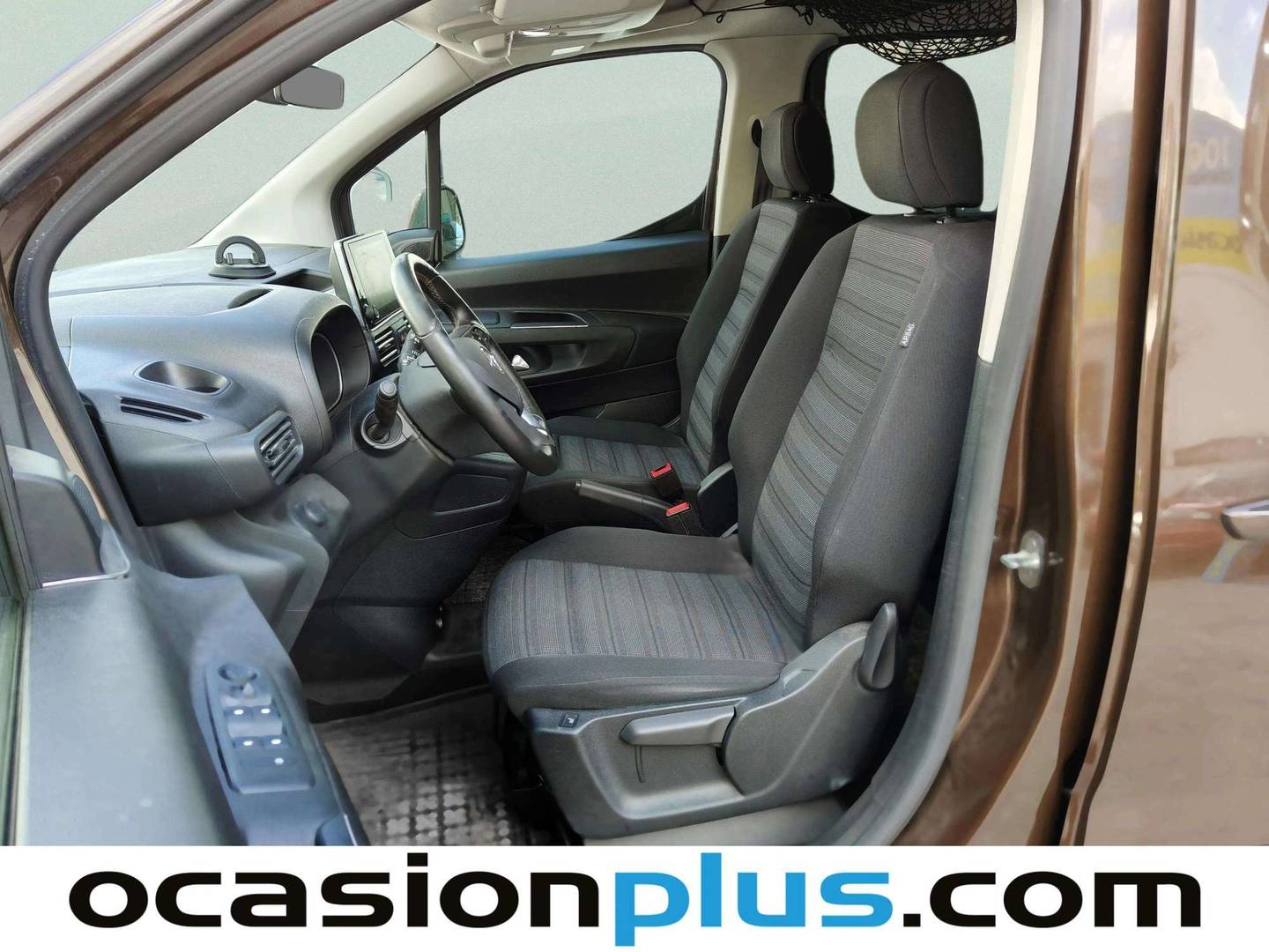 Foto asientos delanteros Opel Combo Life Opel Combo Life 1.5 TD S&S Selective XL (130 CV)