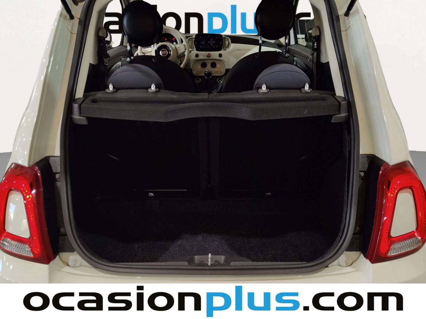 Foto asientos traseros Fiat 500 Fiat 500 1.0 Hybrid Dolcevita (70 CV)