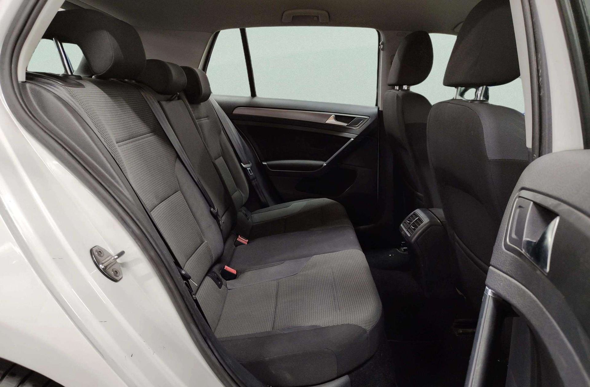 Volkswagen Golf Advance 1.4 TSI BMT - foto 17