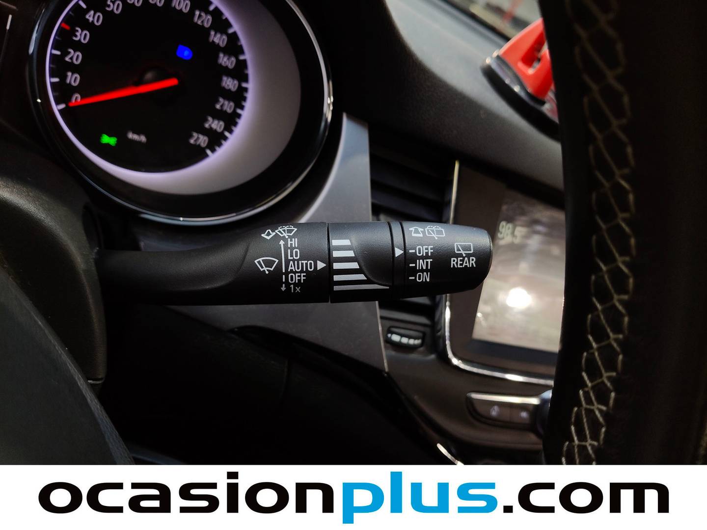 Foto Opel Astra Opel Astra Sports Tourer 1.4T SHT S/S Business Elegance CVT (145 CV)