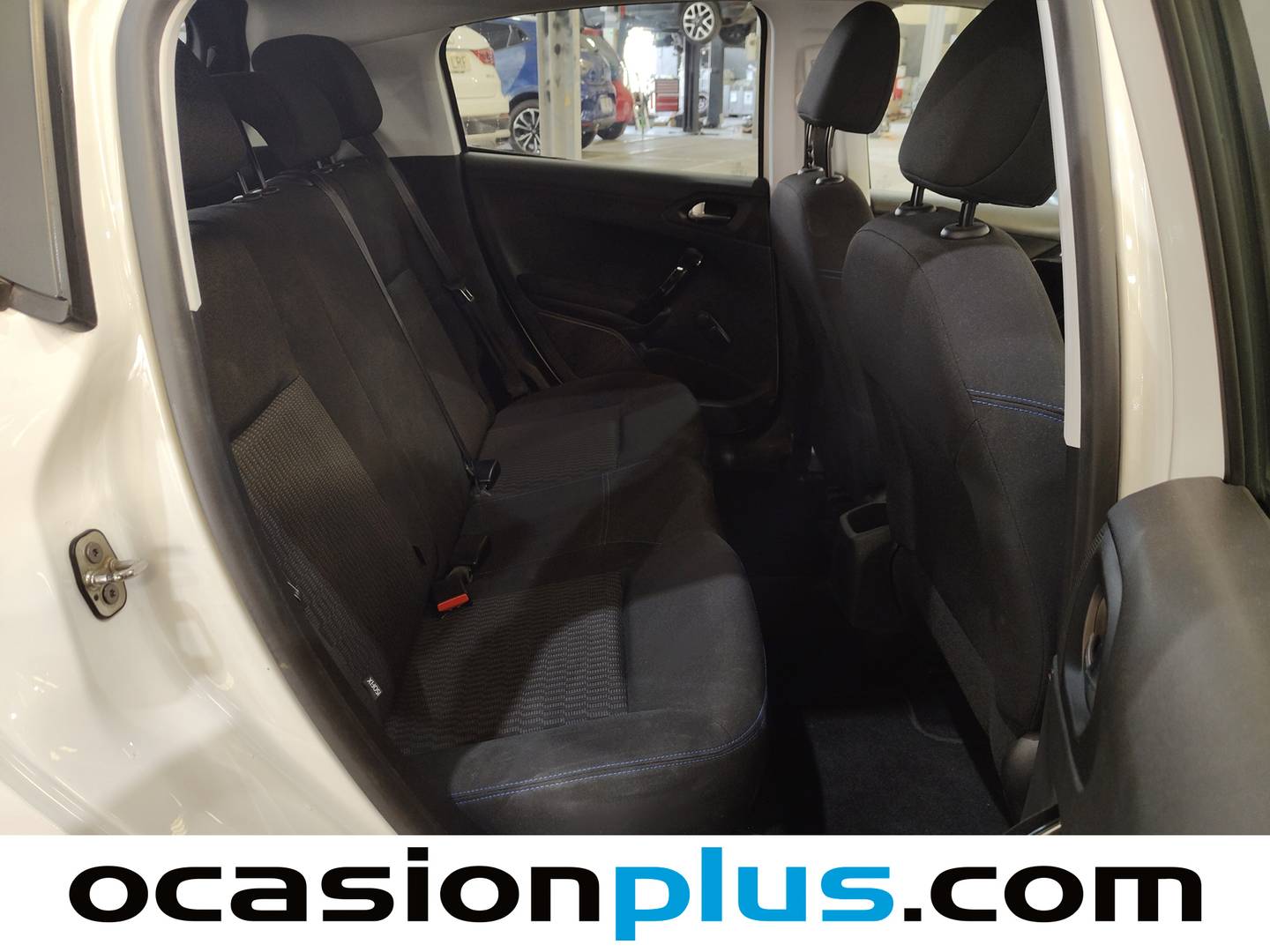 Peugeot 208 Peugeot 208 PureTech Signature (82 CV) al mejor precio