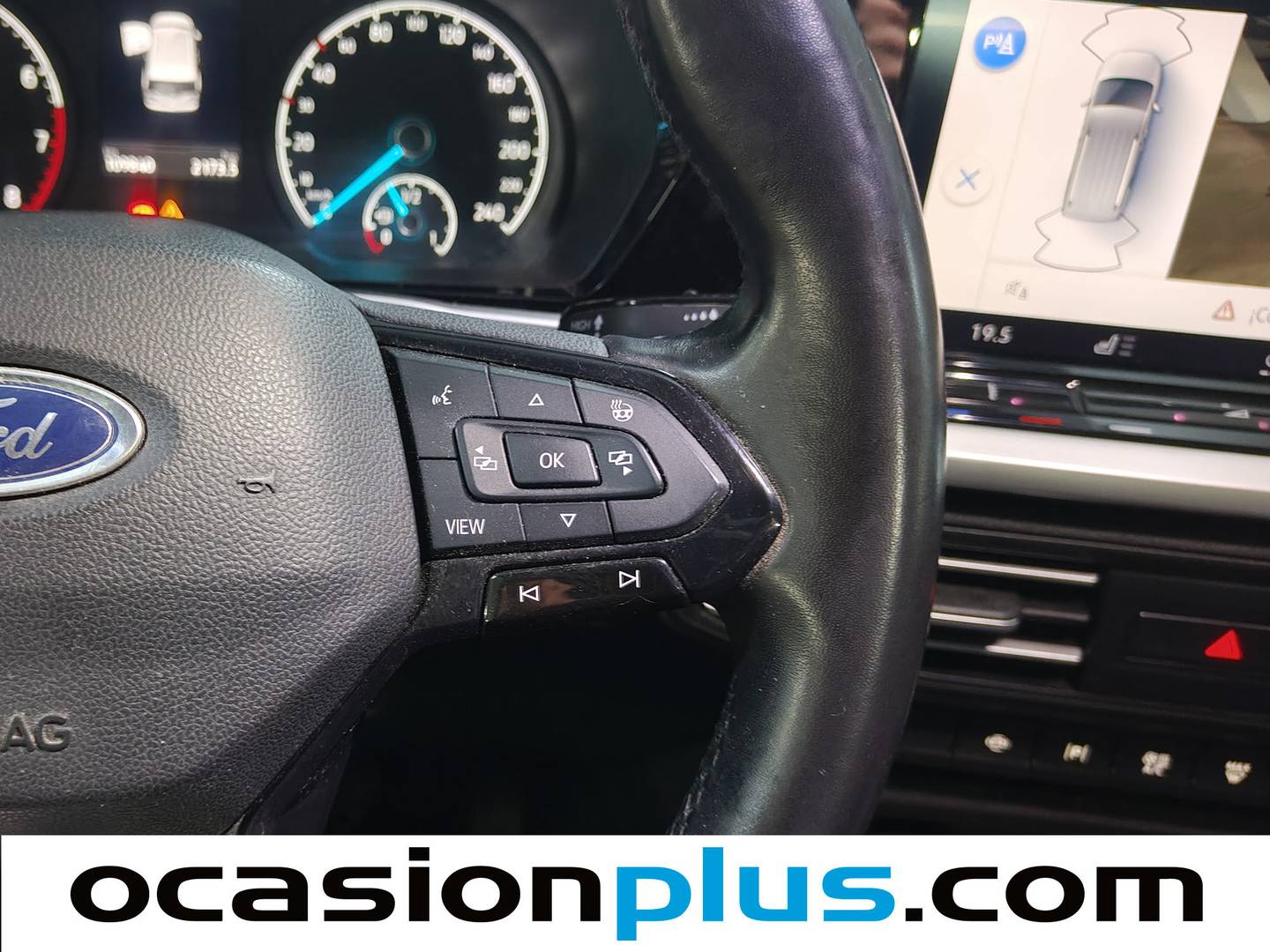 Foto Ford Grand Tourneo Connect Ford Grand Tourneo Connect 1.5 Ecoboost Titanium  (114 CV)