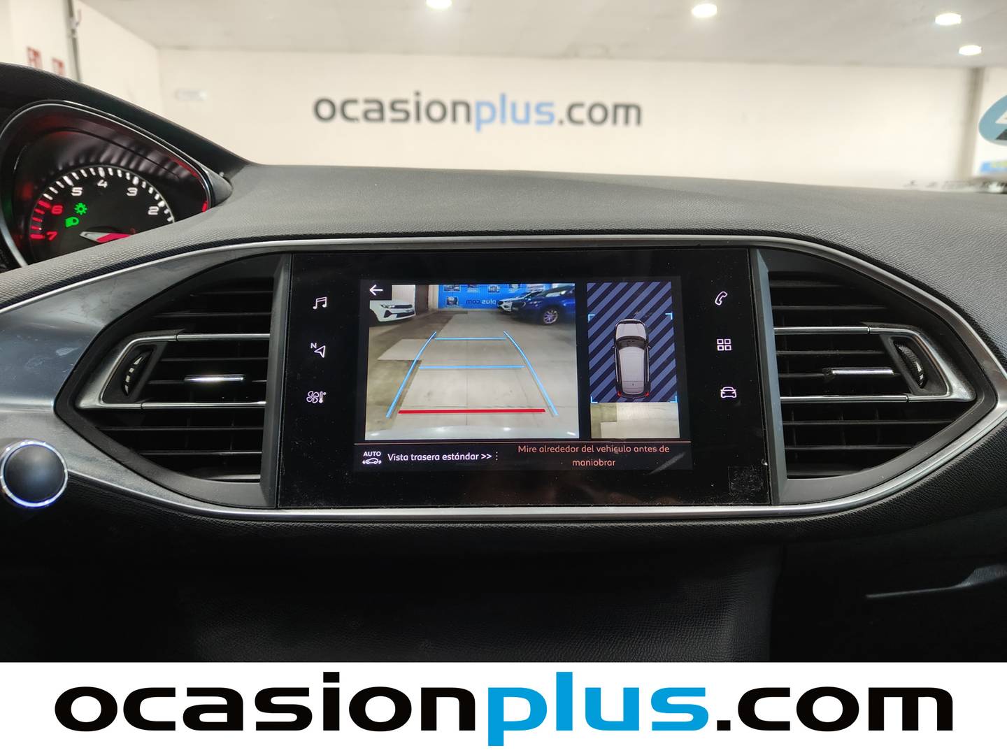 Equipamiento del Peugeot 308 Peugeot 308 PureTech 130 Tech Edition (130 CV)