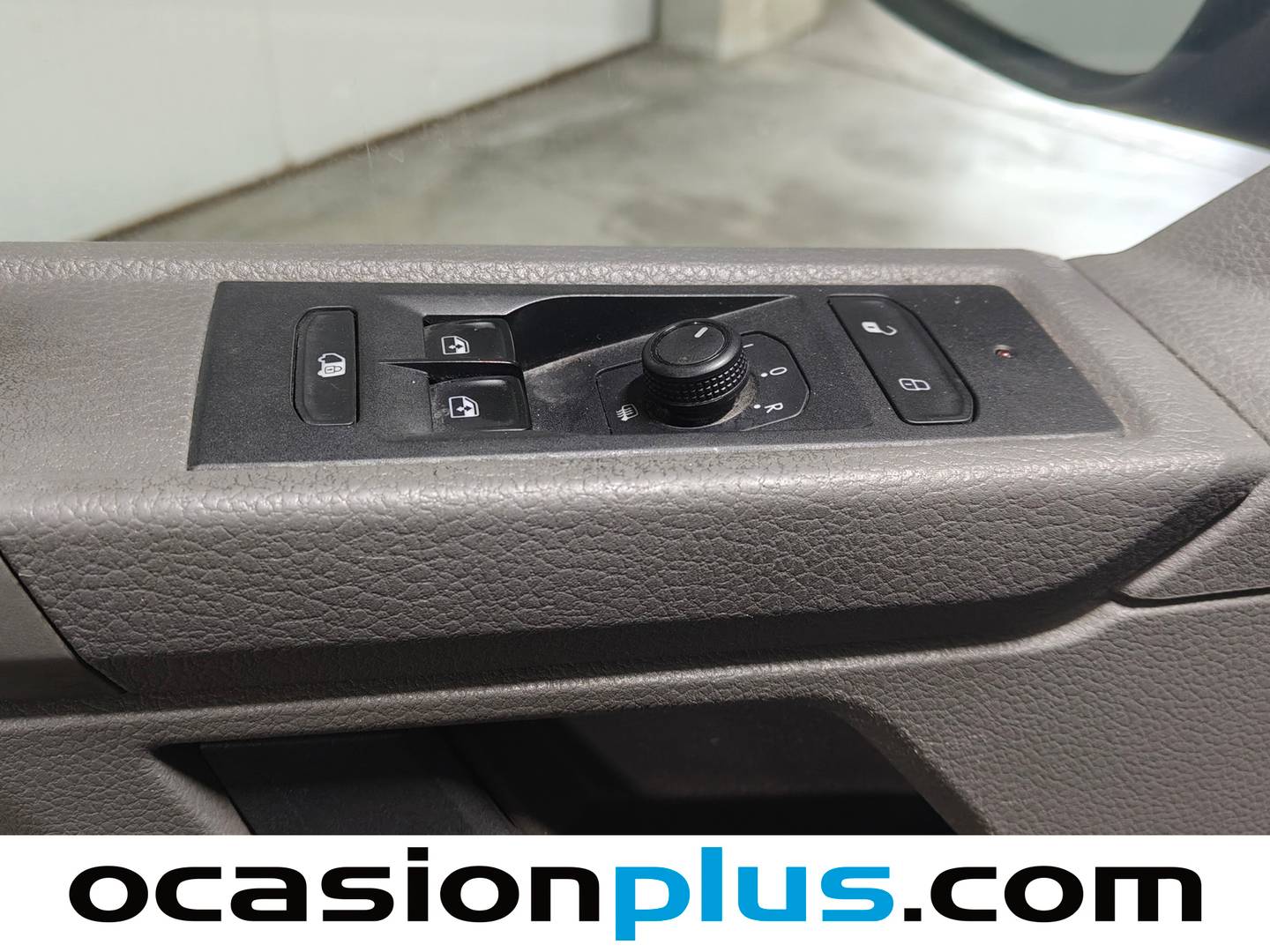Volkswagen Transporter Volkswagen Transporter Furgon Batalla Corta TN 2.0 TDI (110 CV) seminuevo