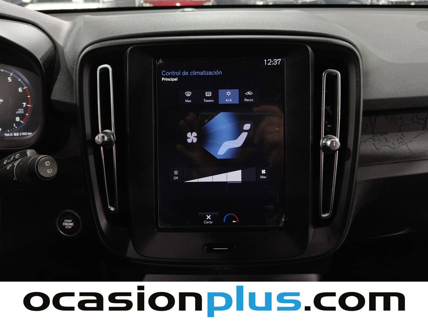 Foto Volvo XC40 Volvo XC40 T3 (156 CV)