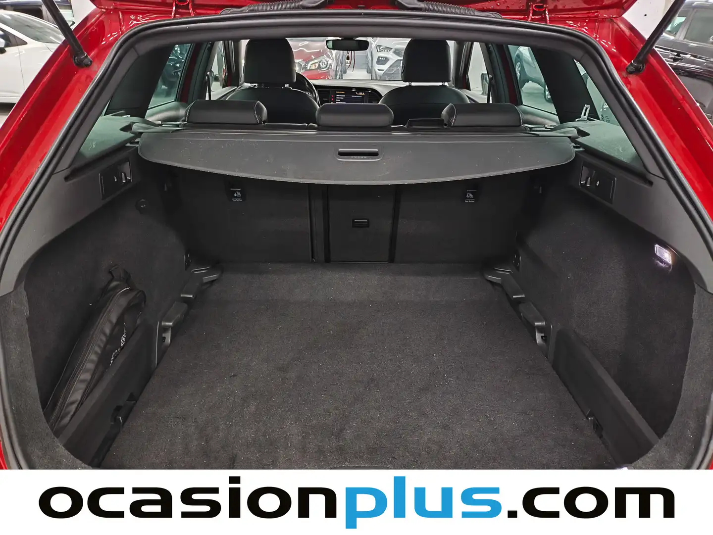 Foto Seat León SEAT León ST ST 2.0 TSI S&S Cupra DSG (300 CV)