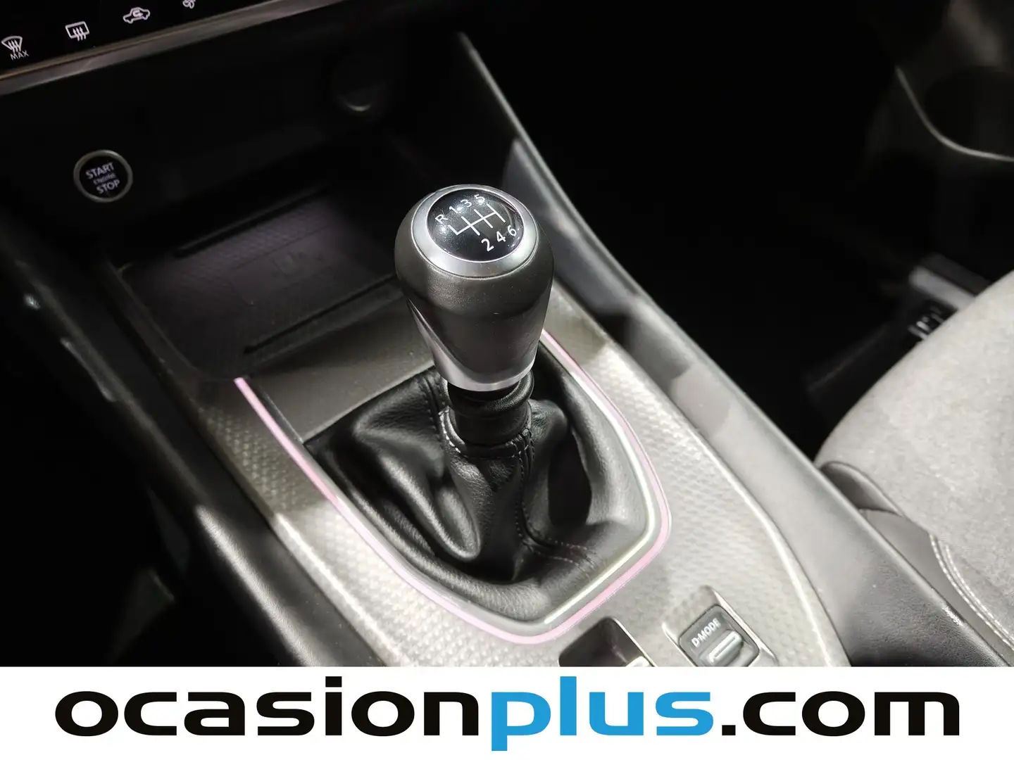 Foto Nissan QASHQAI Nissan Qashqai DIG-T 140 mHEV N-Connecta 4x2 (140 CV)