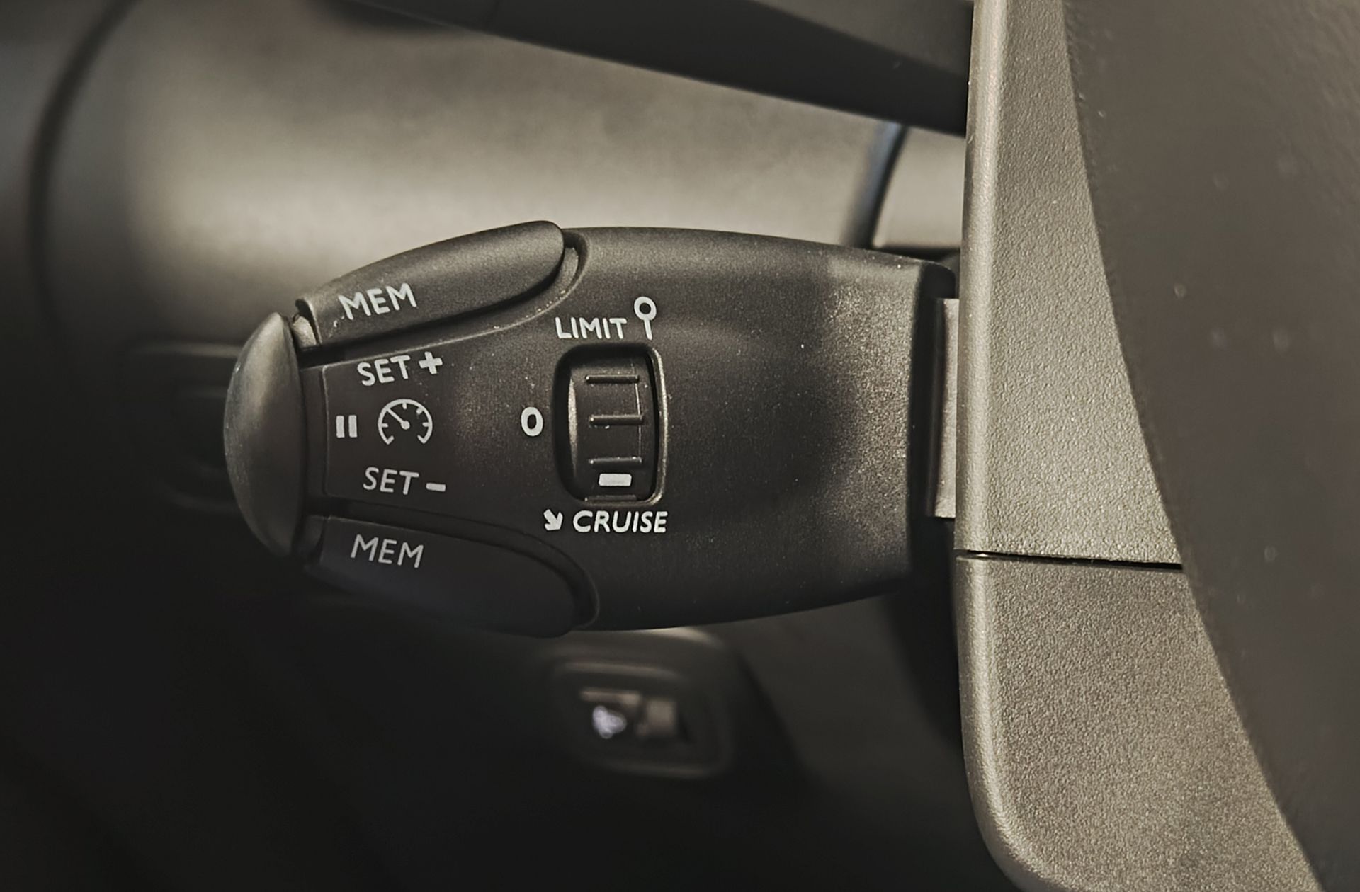 Citroën C3 Aircross PureTech 130 Shine EAT6 - foto 28