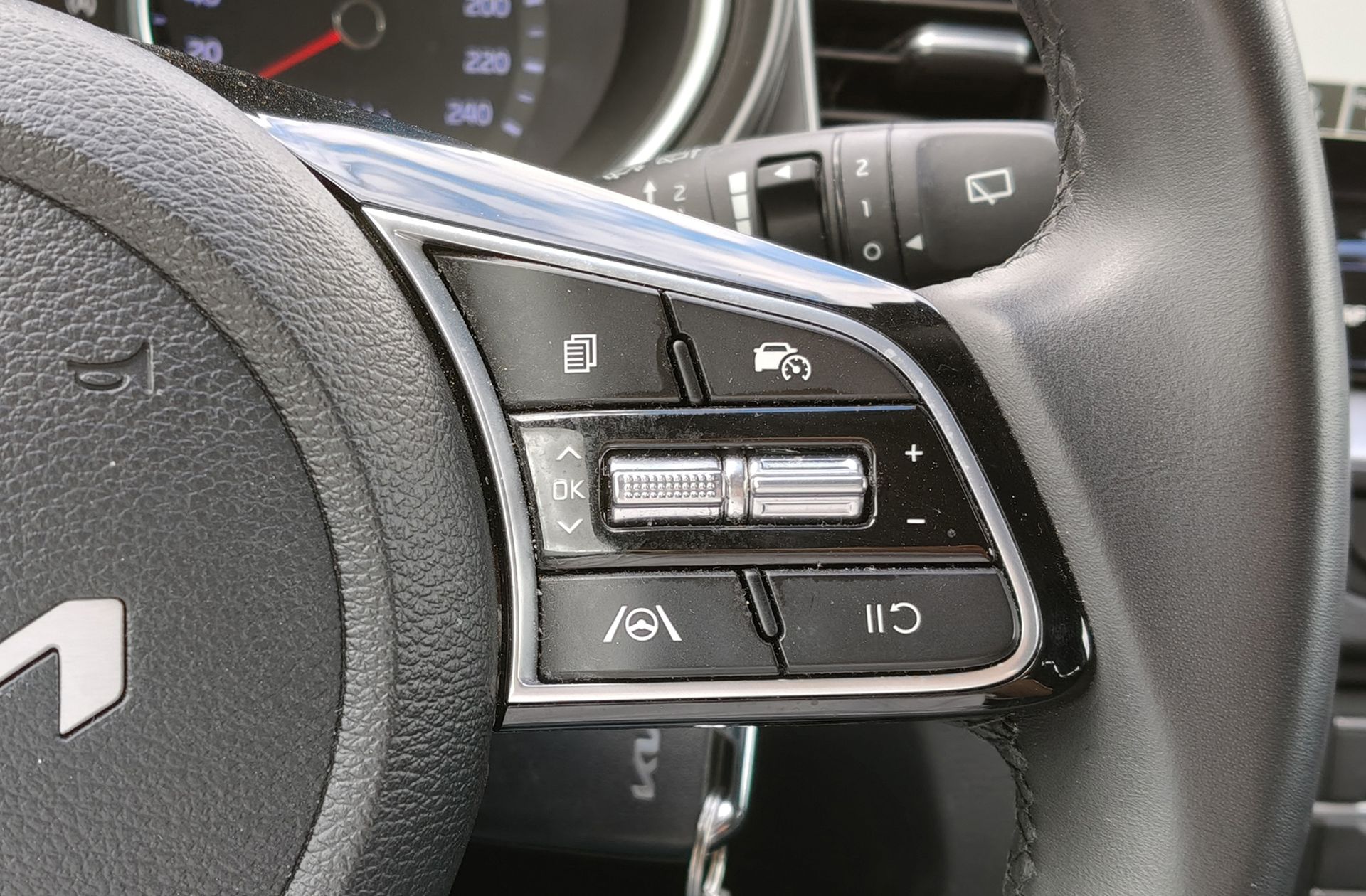 Kia Ceed 1.0 T-GDi Concept - foto 26