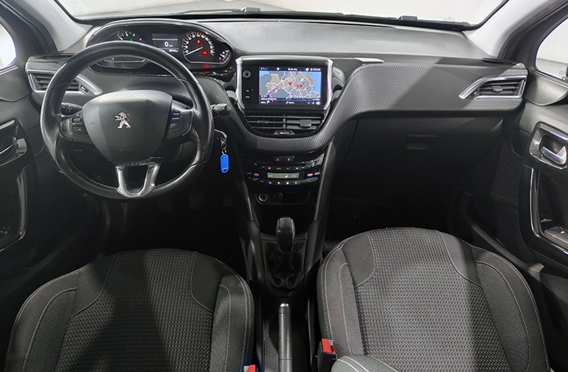 Peugeot 208 1.2L PureTech Allure - foto 6