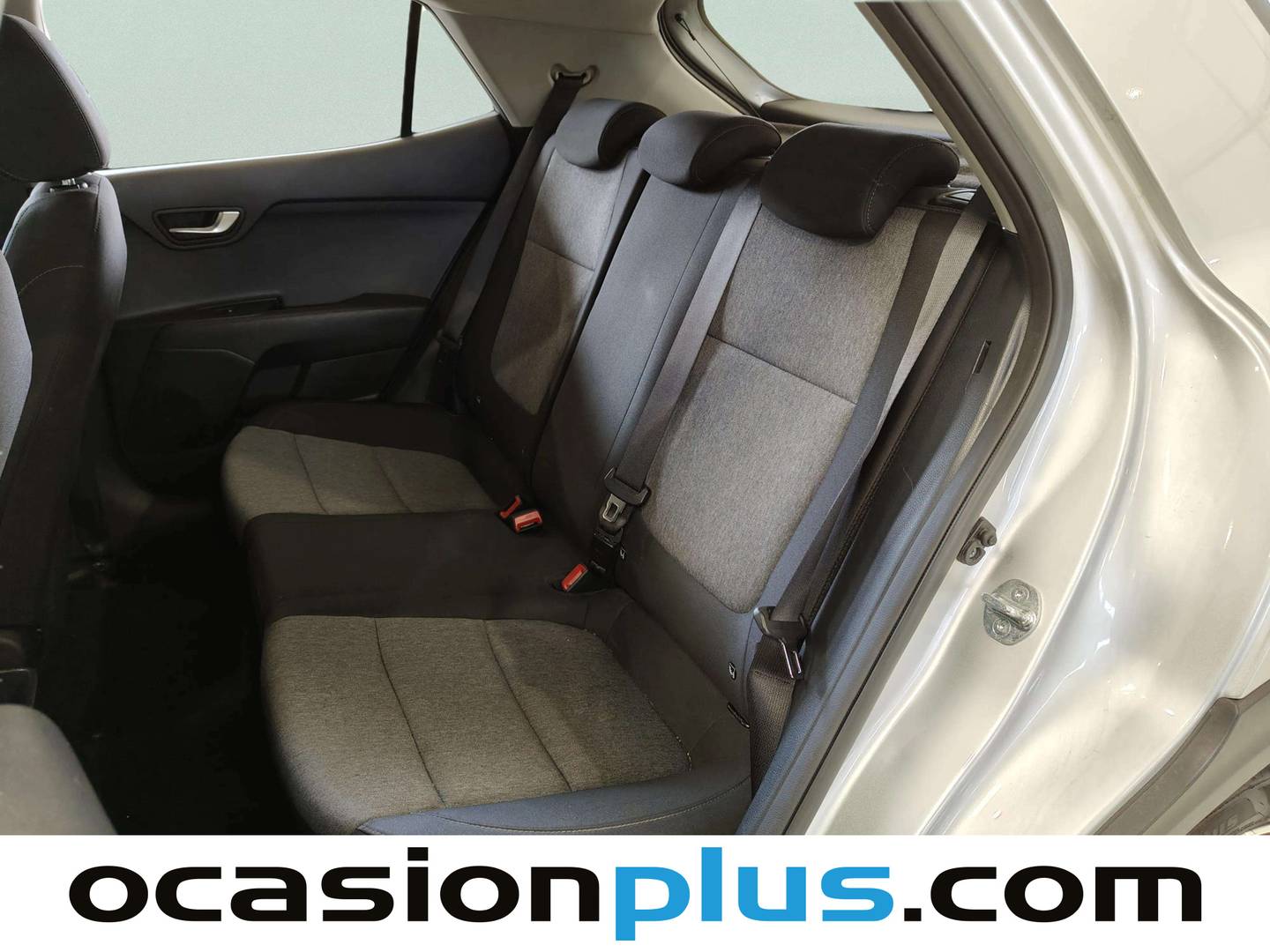 Foto asientos traseros KIA Stonic KIA Stonic 1.0 T-GDi Drive (100 CV)