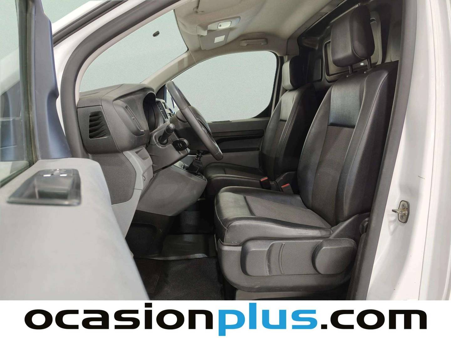 Foto asientos delanteros Peugeot Expert Peugeot Expert Furgon BlueHDi 120 S&S Pro Standard (122 CV)