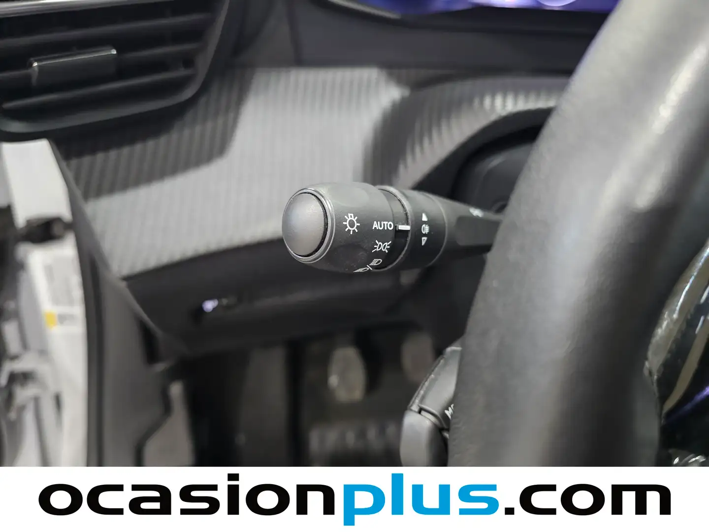 Foto Peugeot 2008 Peugeot 2008 PureTech 100 S&S Allure (100 CV)