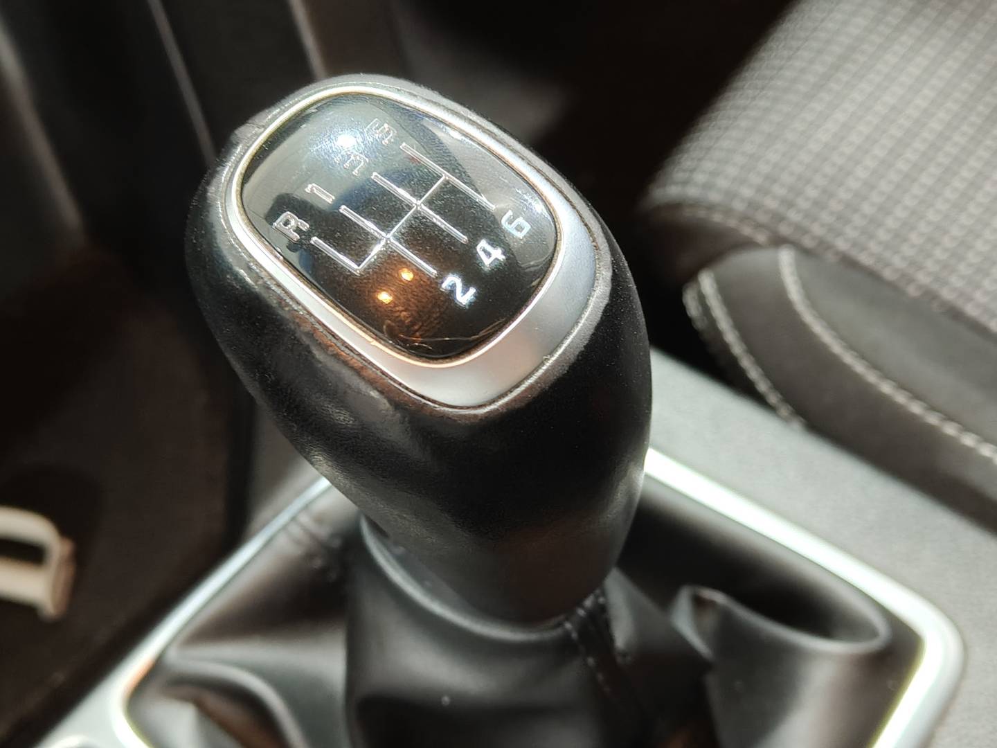 Foto KIA Sportage Kia Sportage 1.6 CRDi MHEV Drive Plus 4x2 (115 CV)