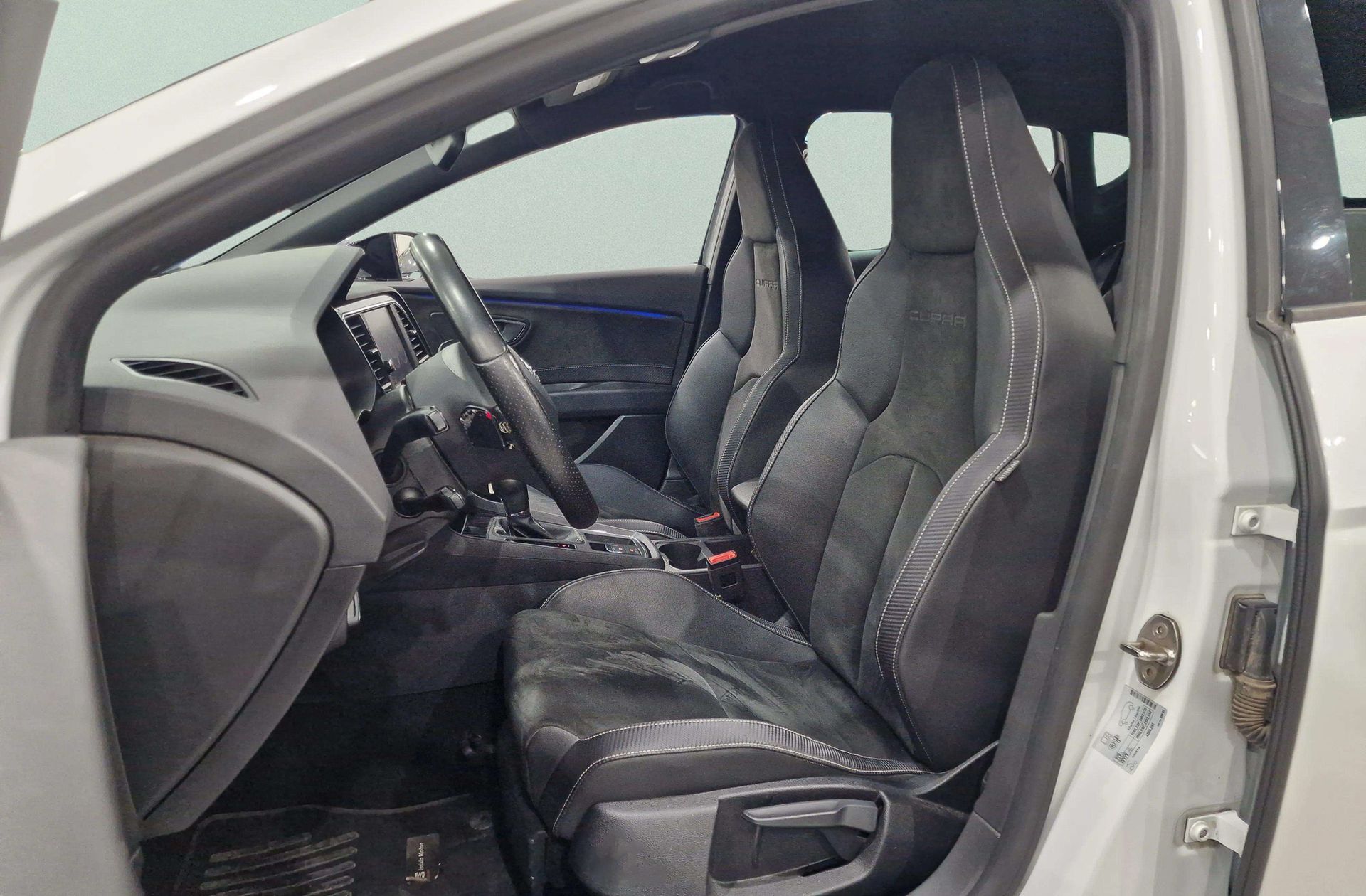 SEAT León 2.0 TSI Cupra DSG - foto 12