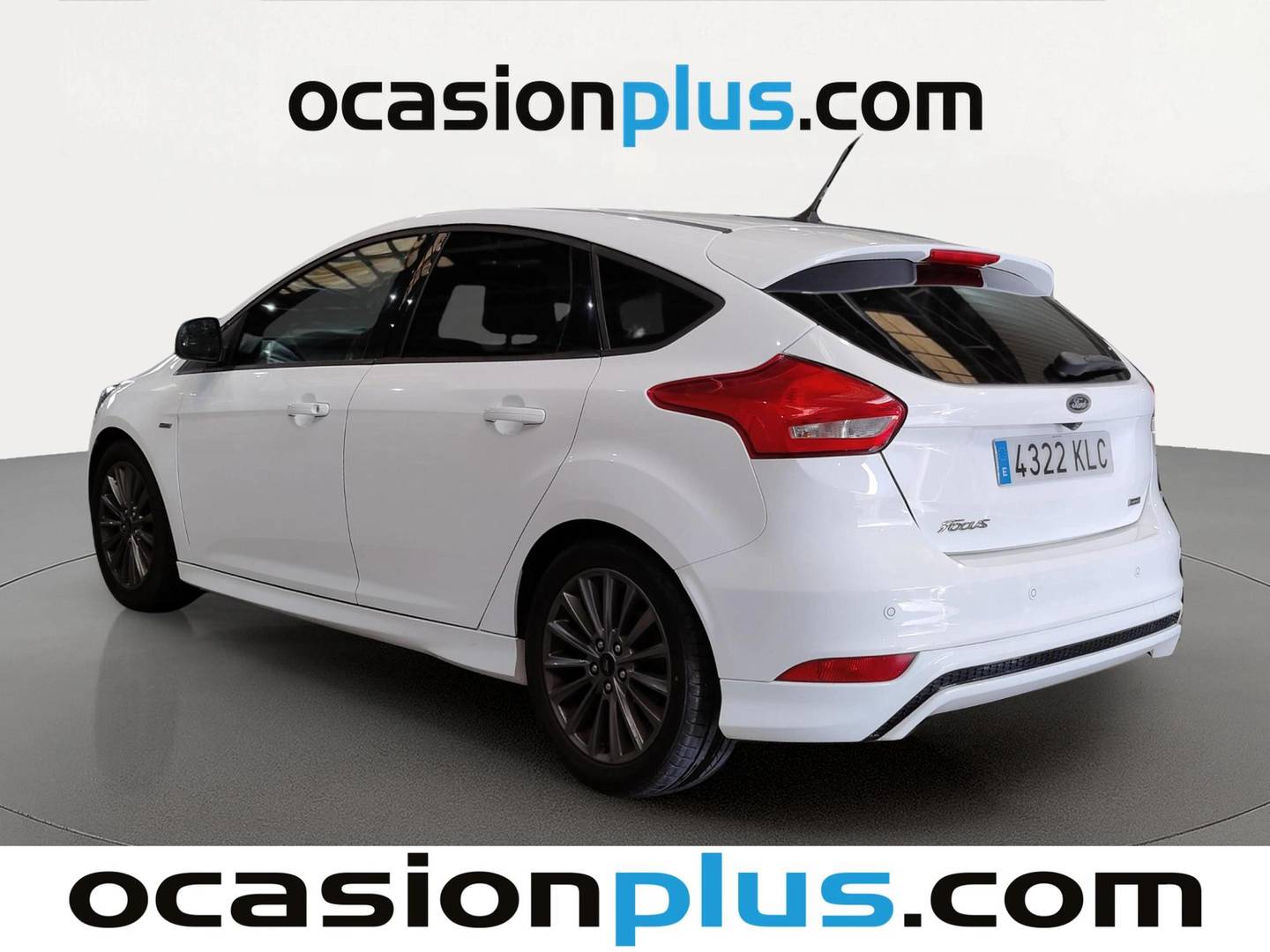 Foto trasera Ford Focus Ford Focus 1.0 Ecoboost S&S ST-Line (125 CV) izquierda