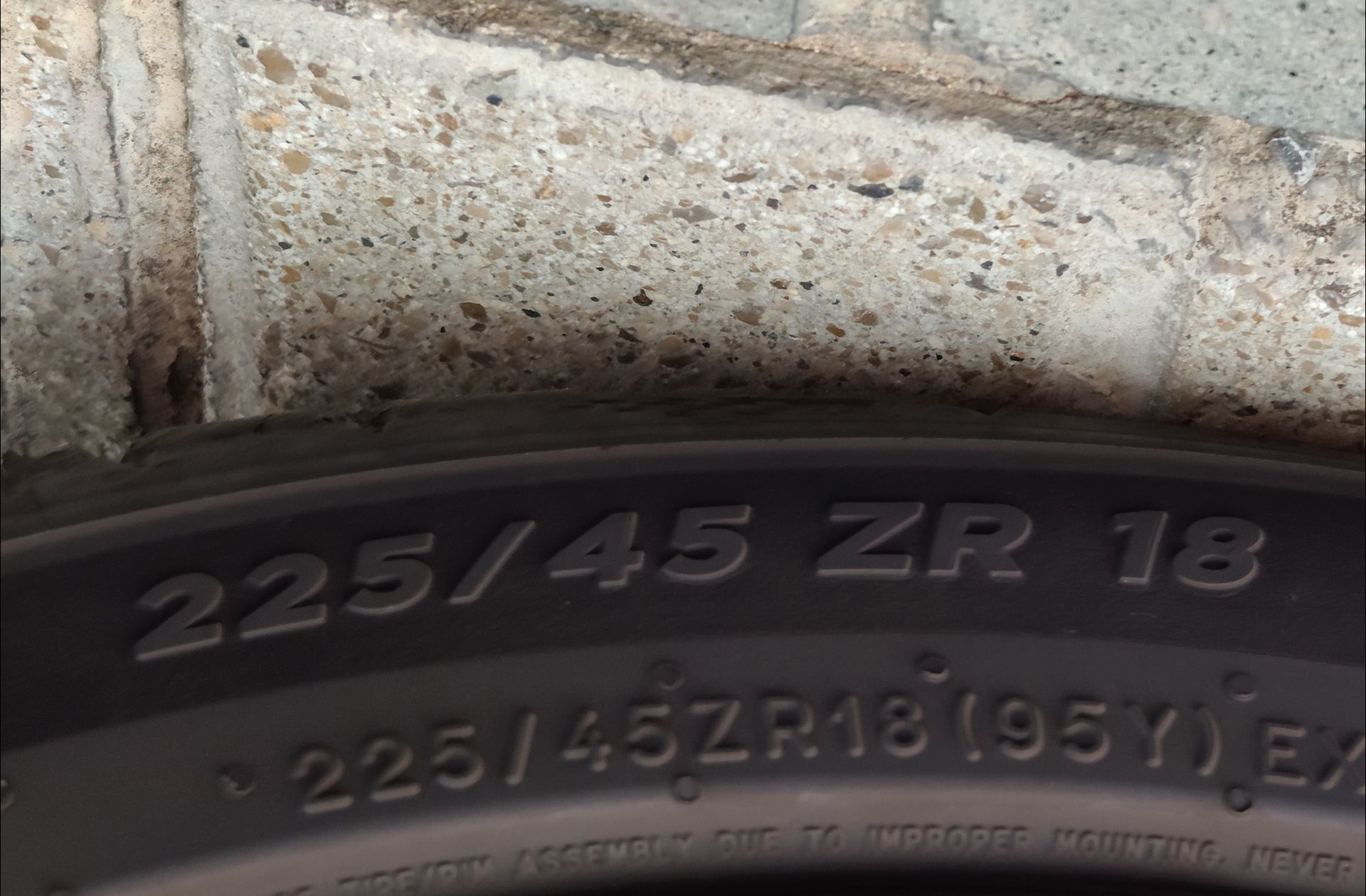 Mercedes-Benz CLA 180 - foto 39