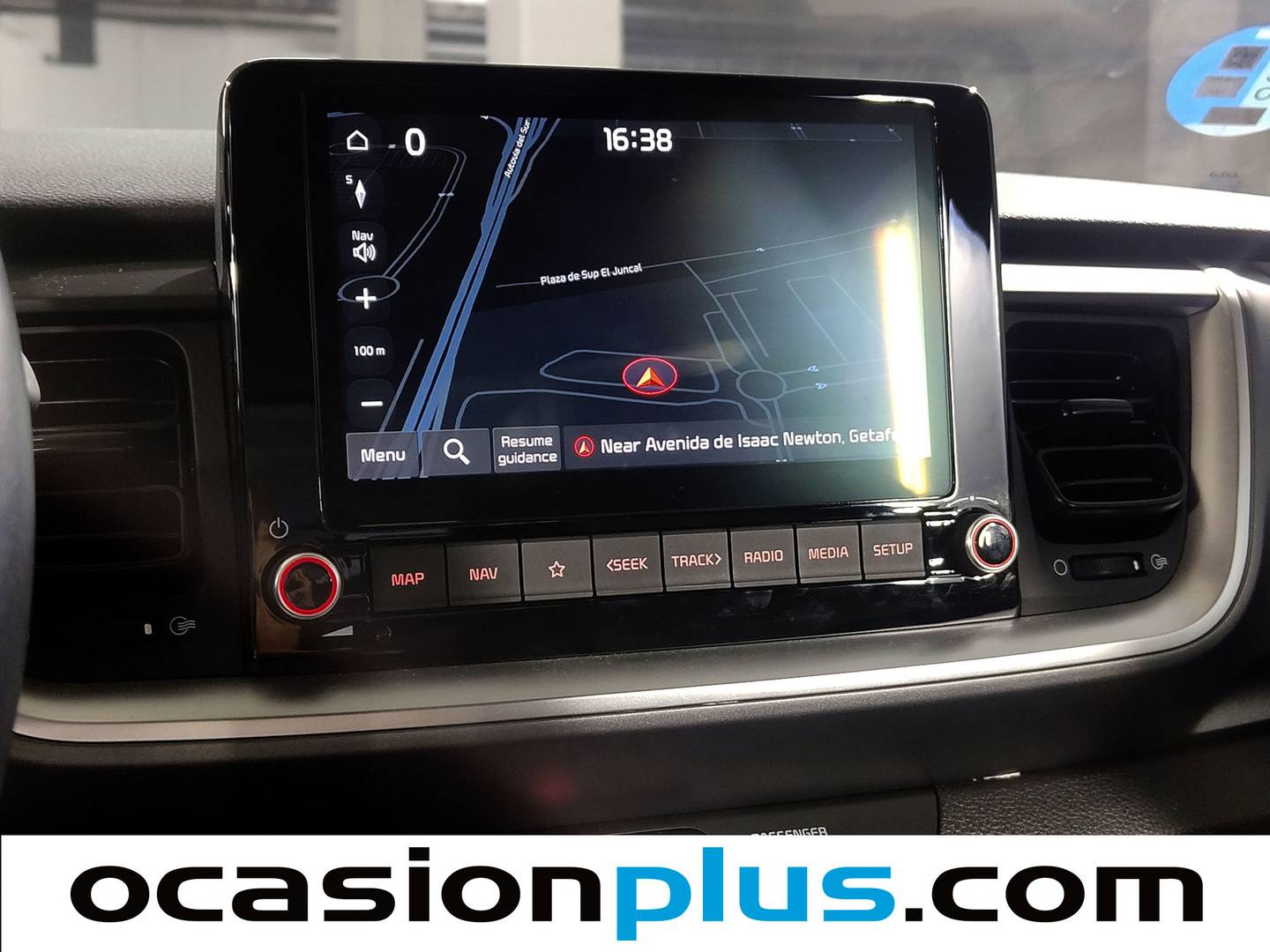 Extras y acabados del KIA Stonic KIA Stonic 1.0 T-GDi MHEV MT Concept (100 CV)