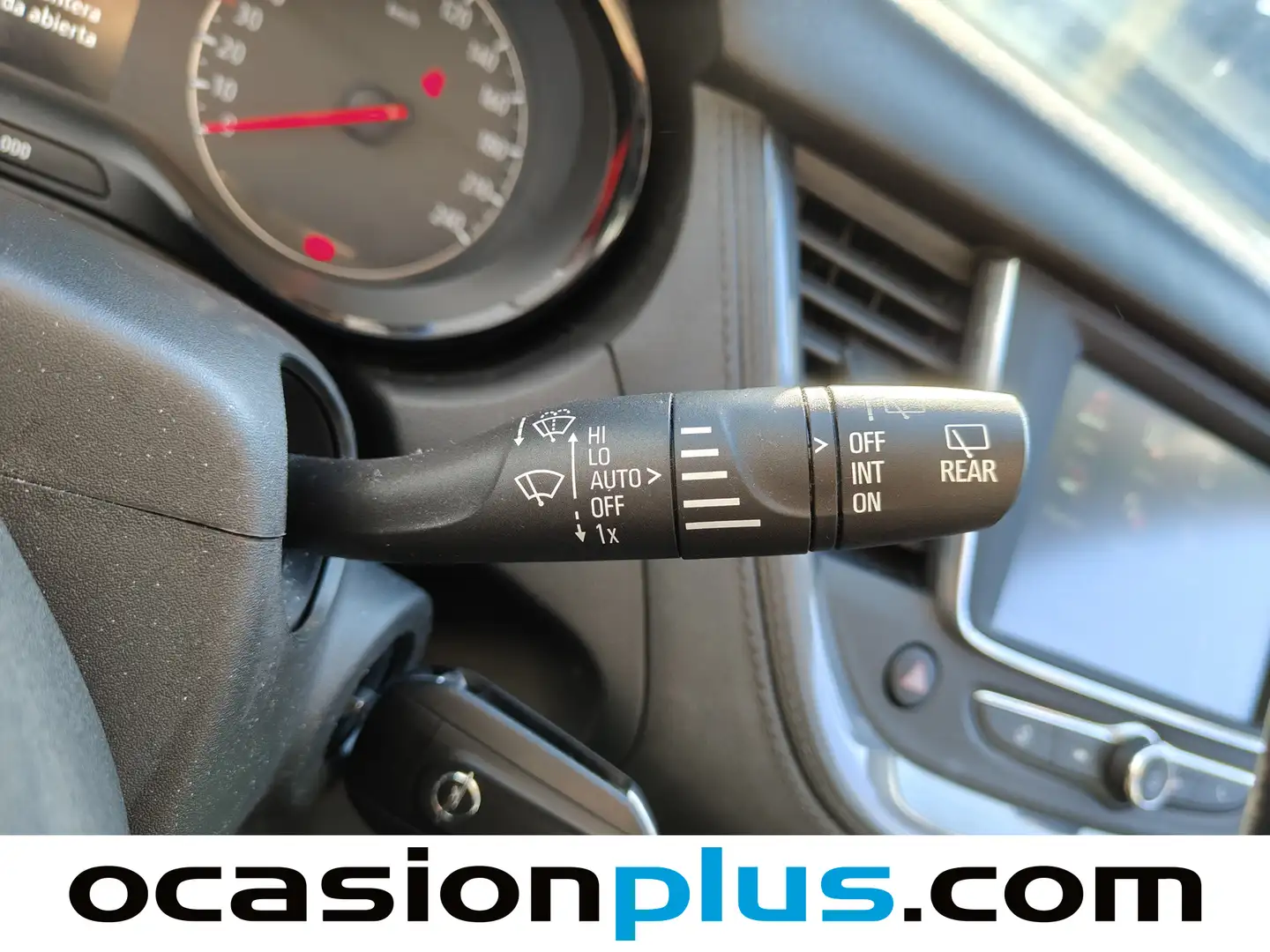 Foto Opel Grandland X Opel Grandland X 1.2 Turbo S&S Design Line (130 CV)