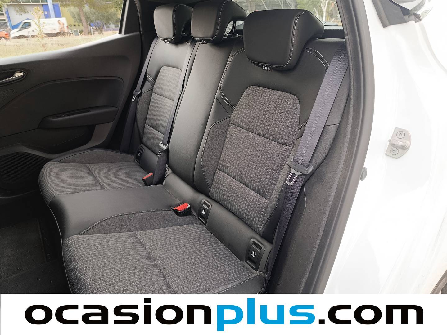 Foto asientos traseros Mitsubishi Colt Mitsubishi Colt 100T Kaiteki (90 CV)