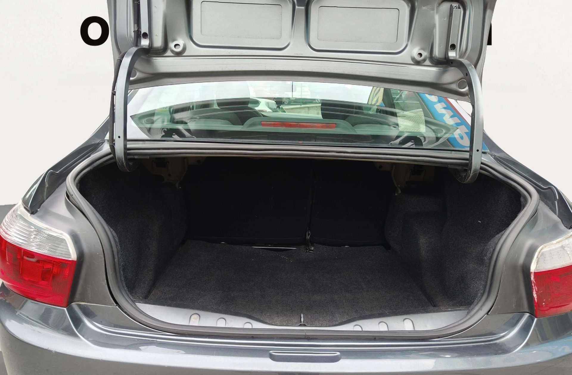 Citroën C-Elysée HDi 90 Seduction - foto 12