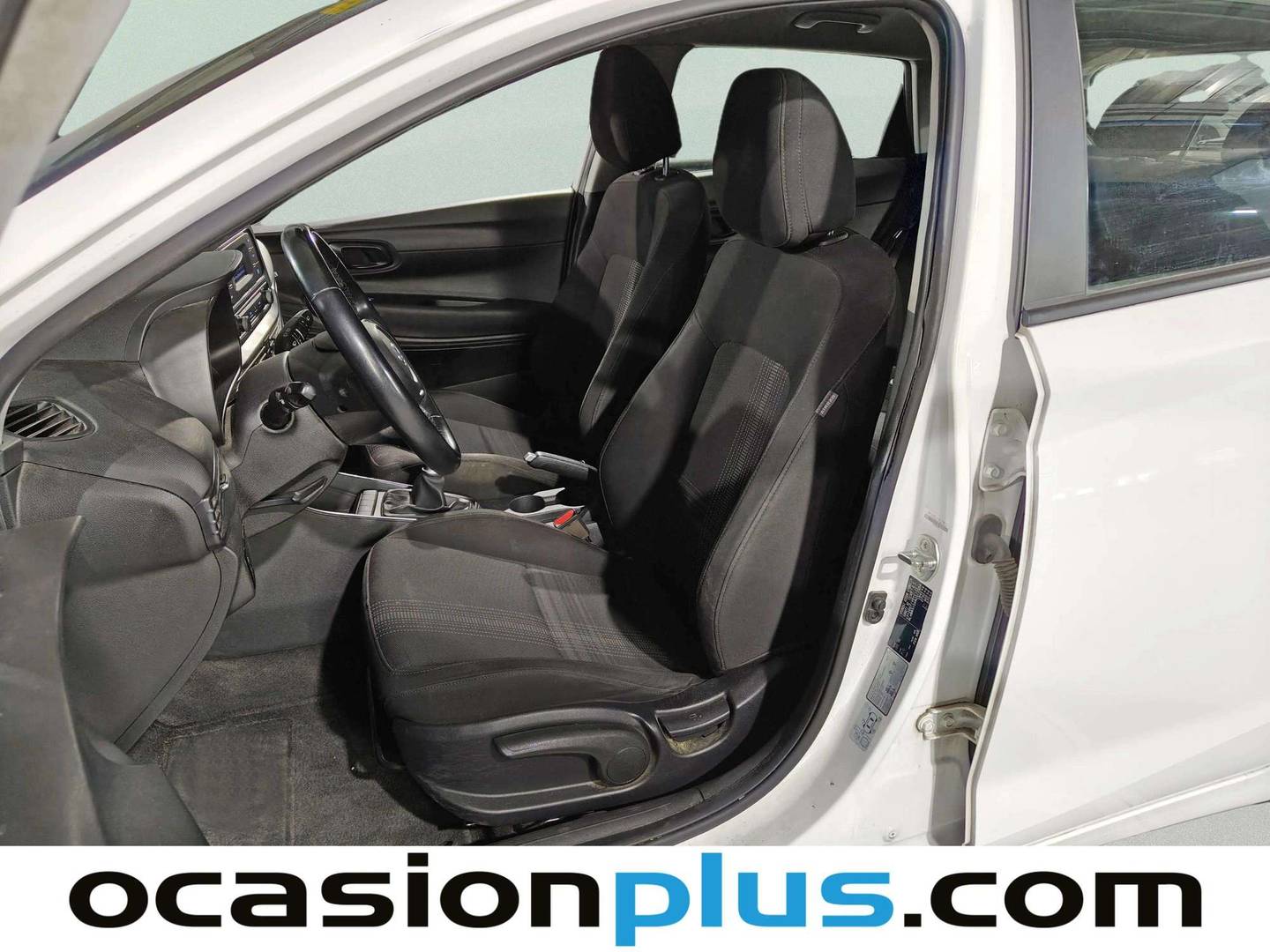 Foto asientos delanteros Hyundai i20 Hyundai i20 1.0 TGDI 48V Essence (100 CV)
