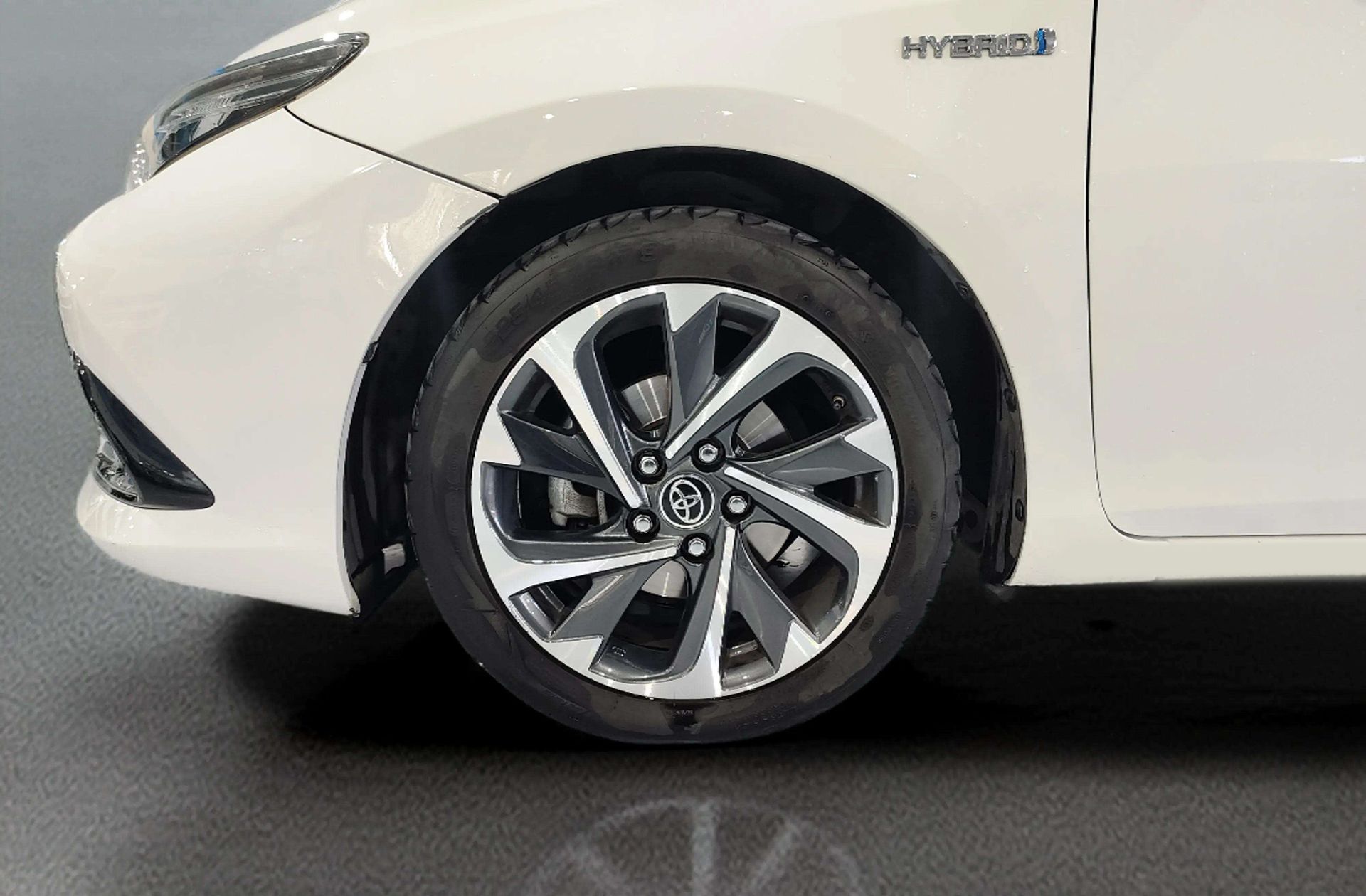 Toyota Auris 1.8 140H Hybrid Feel! - foto 28