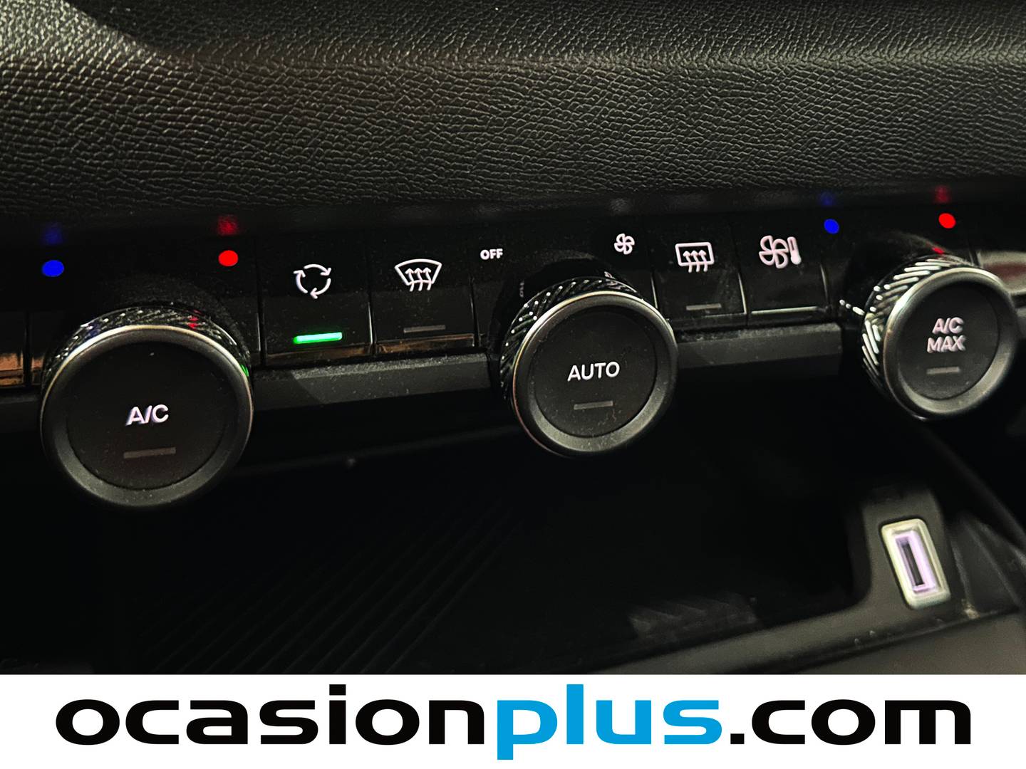 Foto Citroën C4 Citroen C4 BlueHDi 130 S&S Feel Pack EAT8 (130 CV)