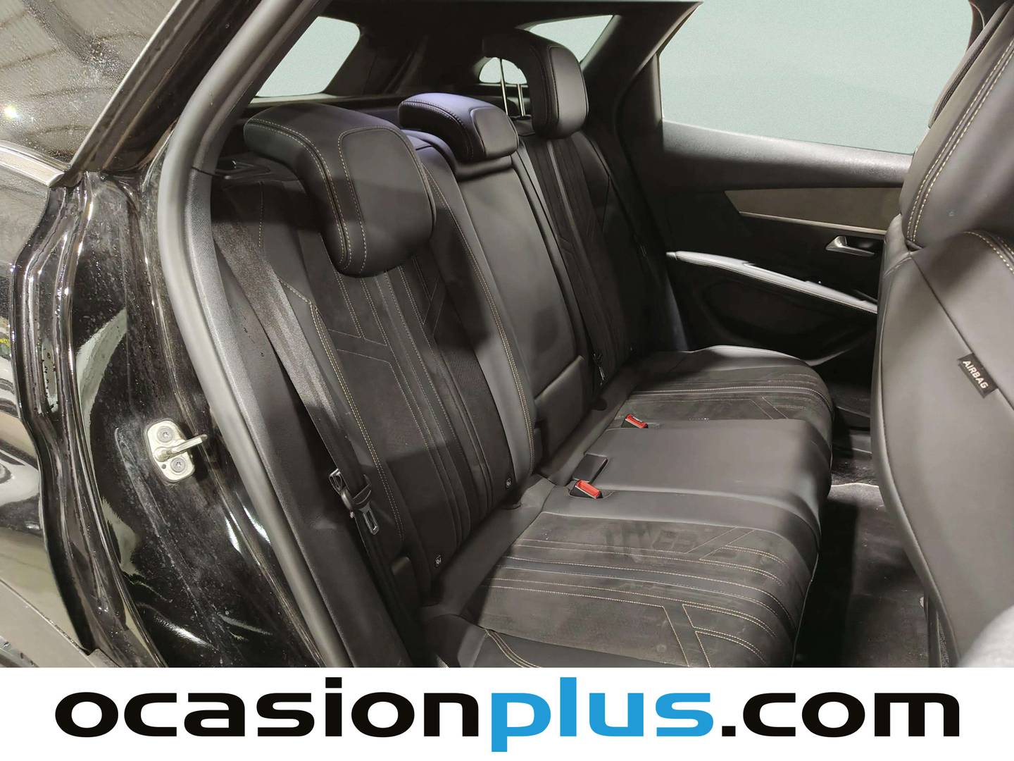 Foto Peugeot 3008 Peugeot 3008 PureTech 130 S&S GT EAT8 (130 CV)