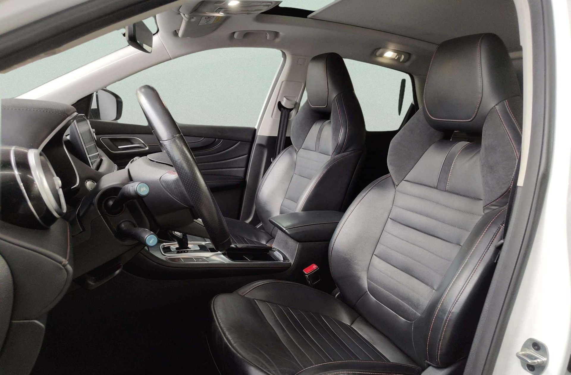 MG HS 1.5 Turbo GDI Luxury DCT - foto 13