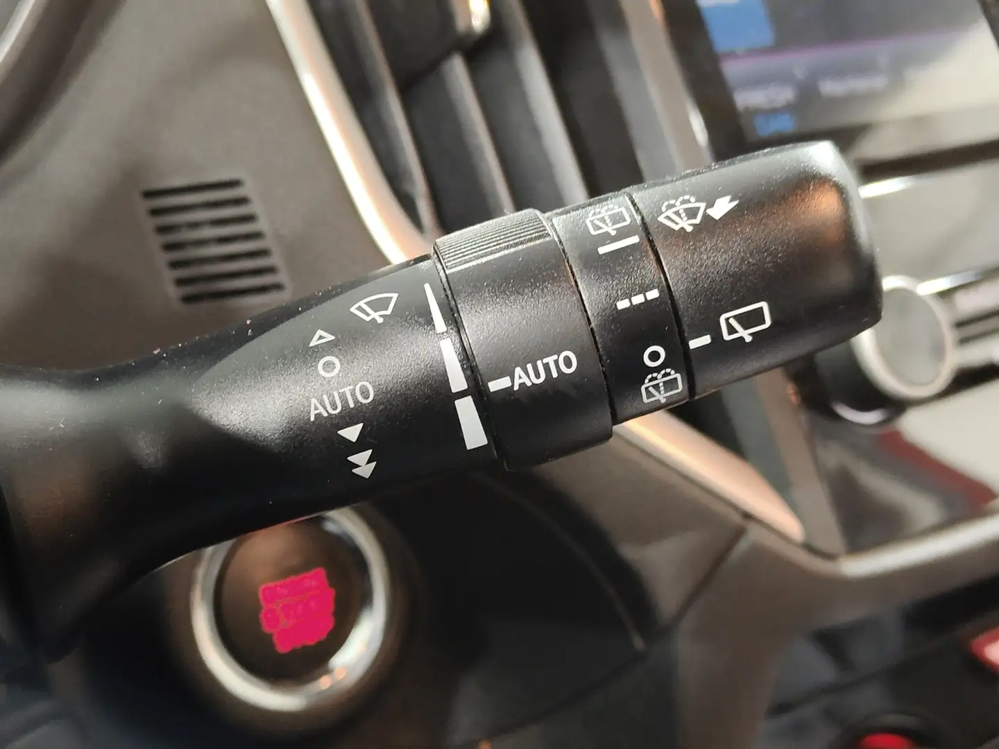 Foto Subaru XV Subaru XV 2.0i Hybrid Executive Plus CVT (150 CV)