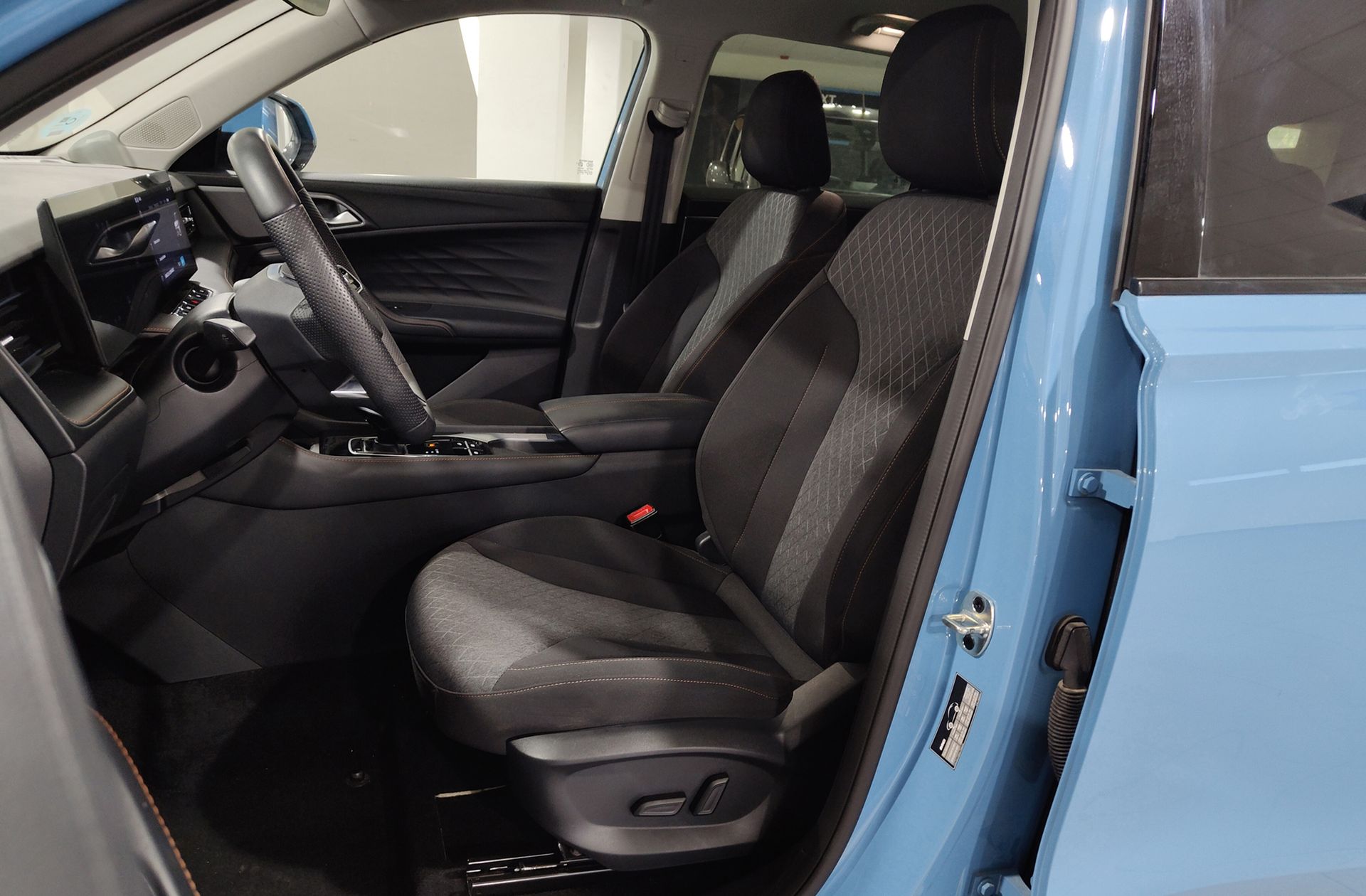 MG HS 1.5T Comfort DCT - foto 10
