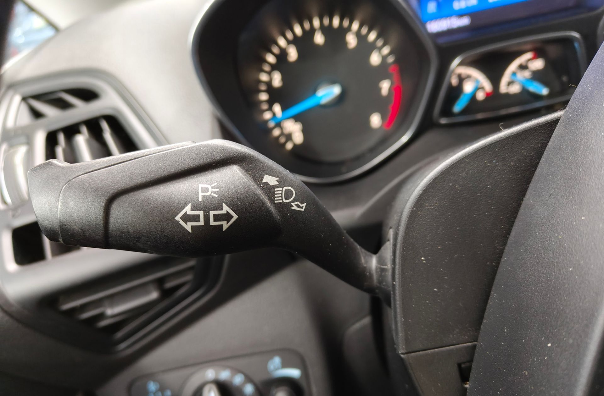Ford Grand C-Max 1.0 EcoBoost Trend+ 7 plazas - foto 24