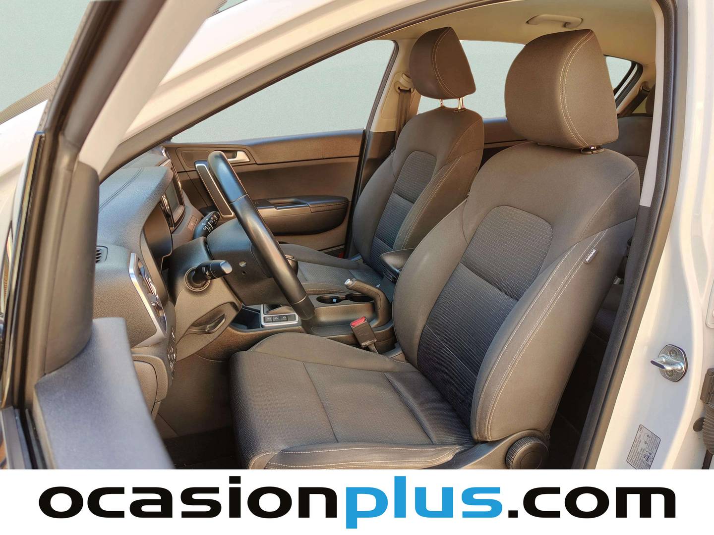 Foto asientos delanteros KIA Sportage Kia Sportage 1.7 CRDi VGT Eco-Dynamics x-Tech17 4x2 (115 CV)