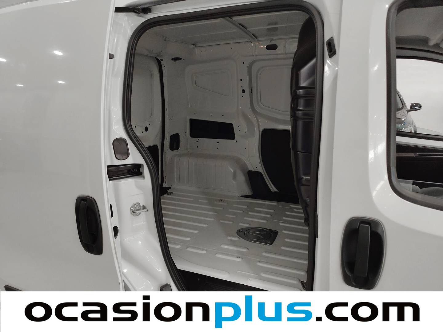 Foto asientos traseros Fiat Fiorino Fiat Fiorino Cargo Furgon 1.3 Multijet SX N1 (95 CV)