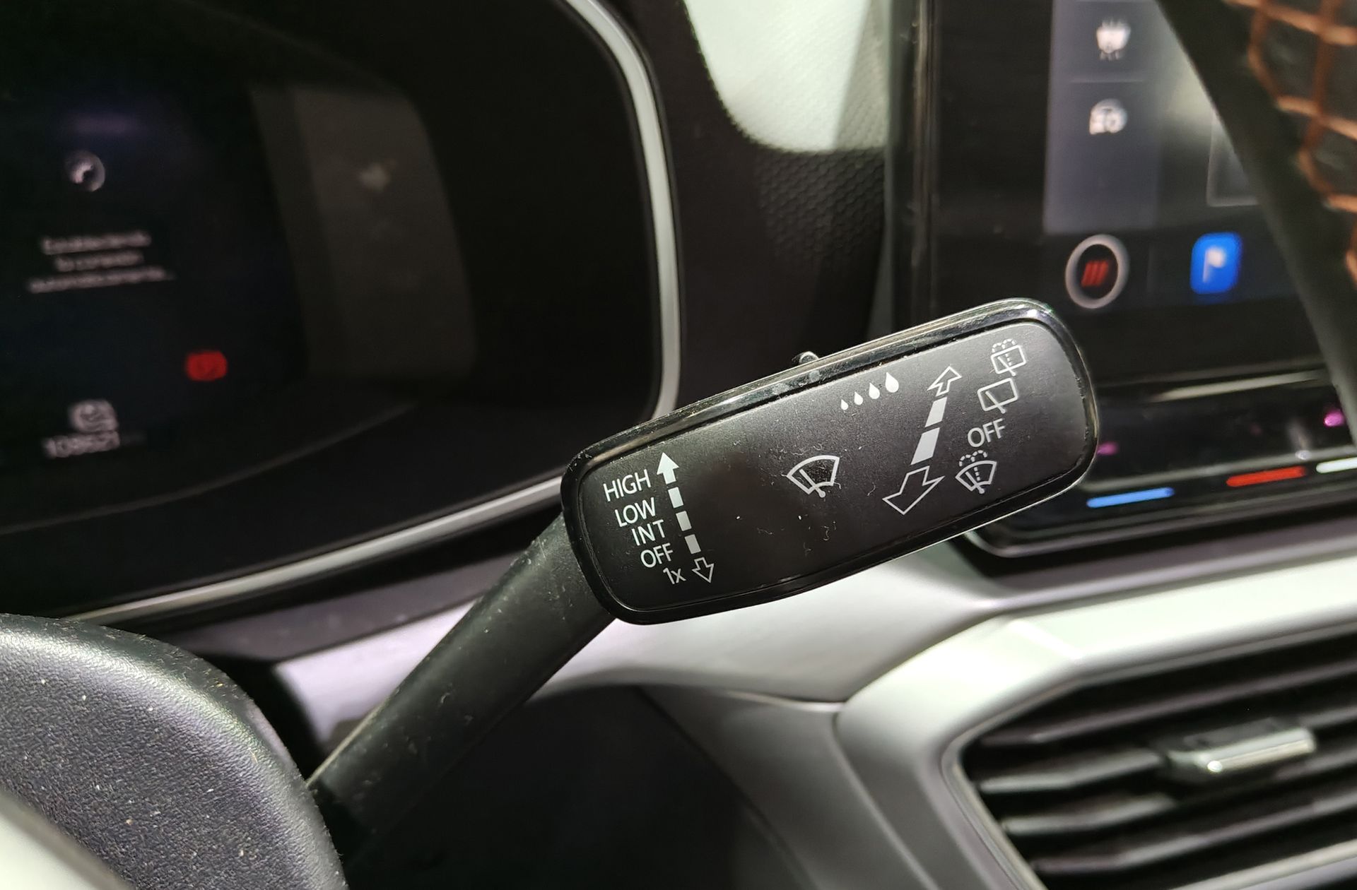 SEAT León 1.5 TSI FR 25 Aniversario - foto 27
